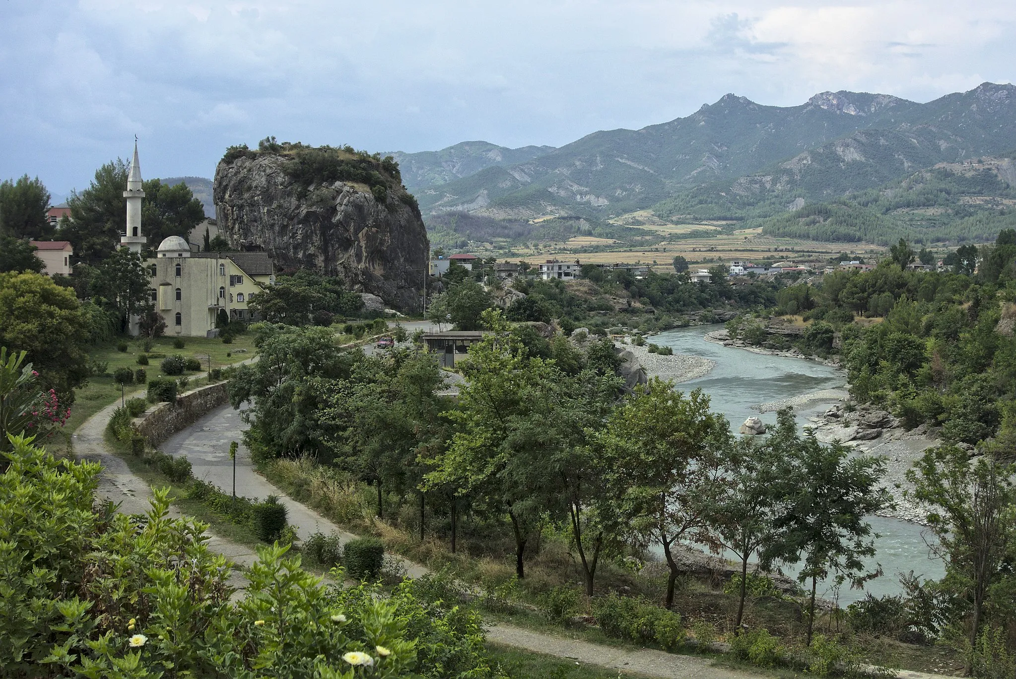 Photo showing: This is a photo of a monument in Albania, number: