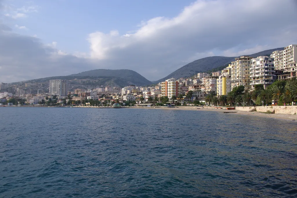 Photo showing: SARANDA