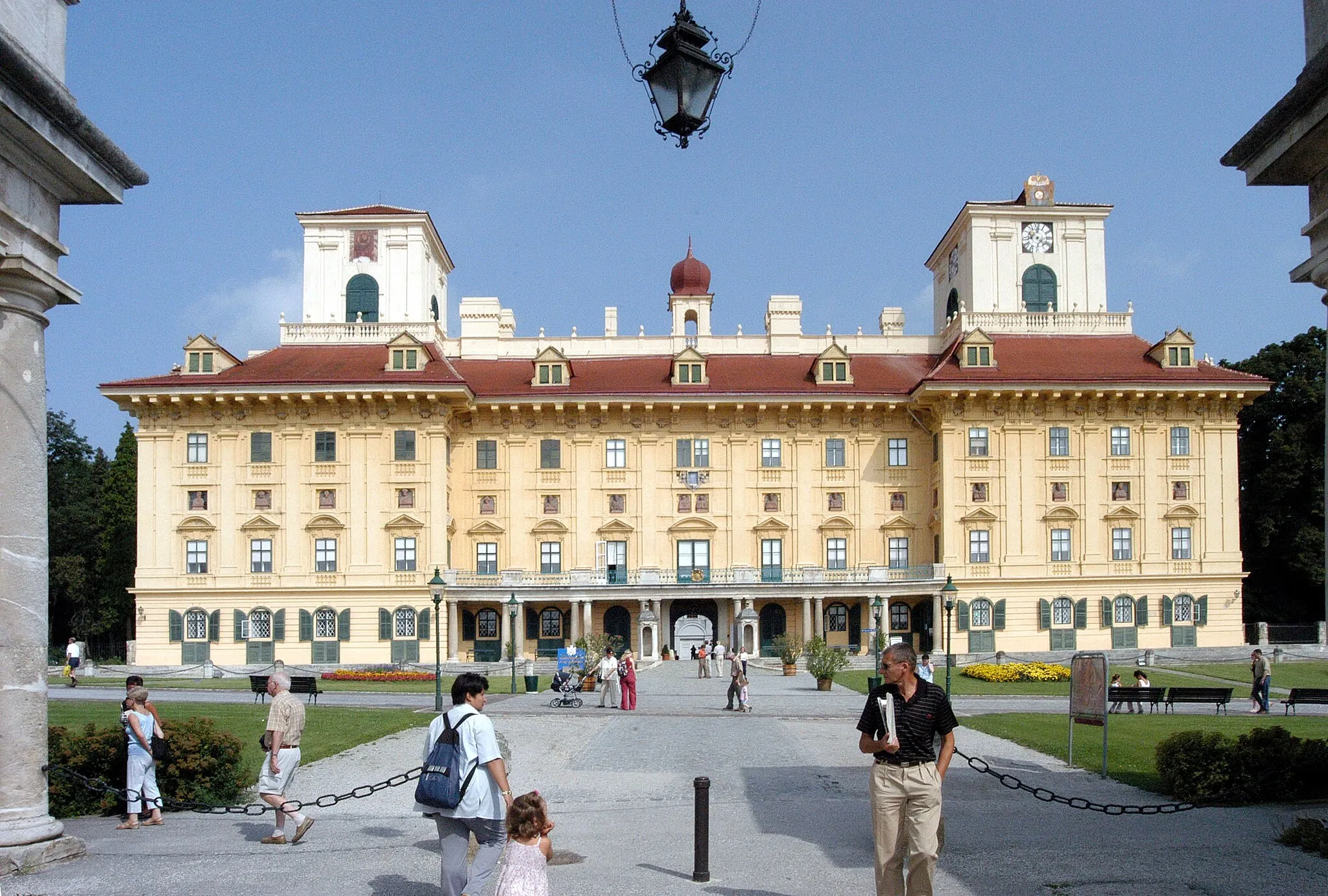 Photo showing: Palace Esterházy in Eisenstadt, Burgenland, Austria
