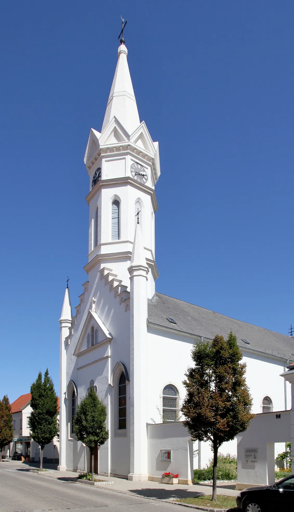 Photo showing: Die Evang. Pfarrkirche A.B. von Mörbisch am See.