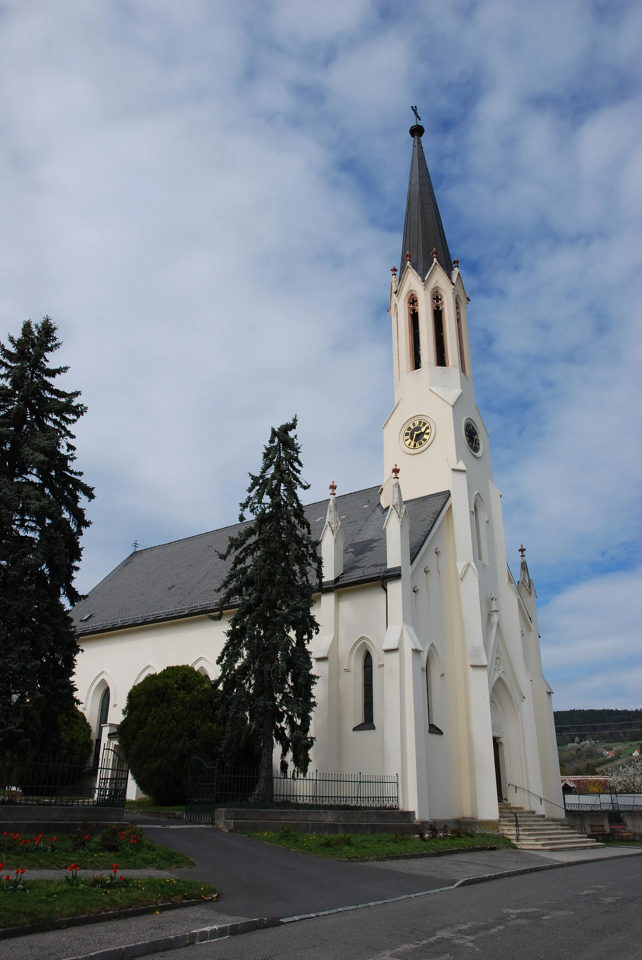Photo showing: Rechnitz evangelische Pfarrkirche