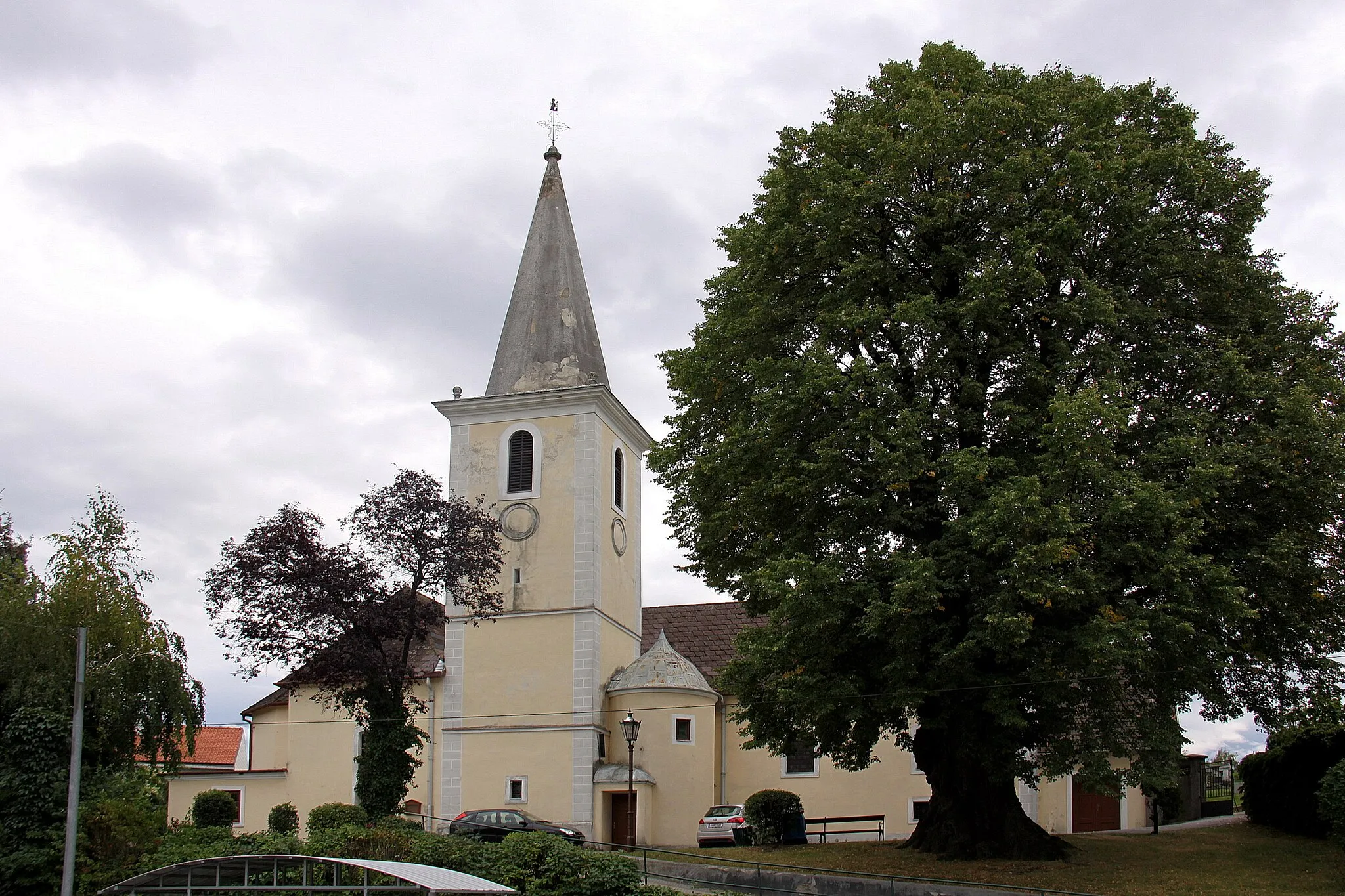 Photo showing: Former parish church - Wiesen (Burgenland)