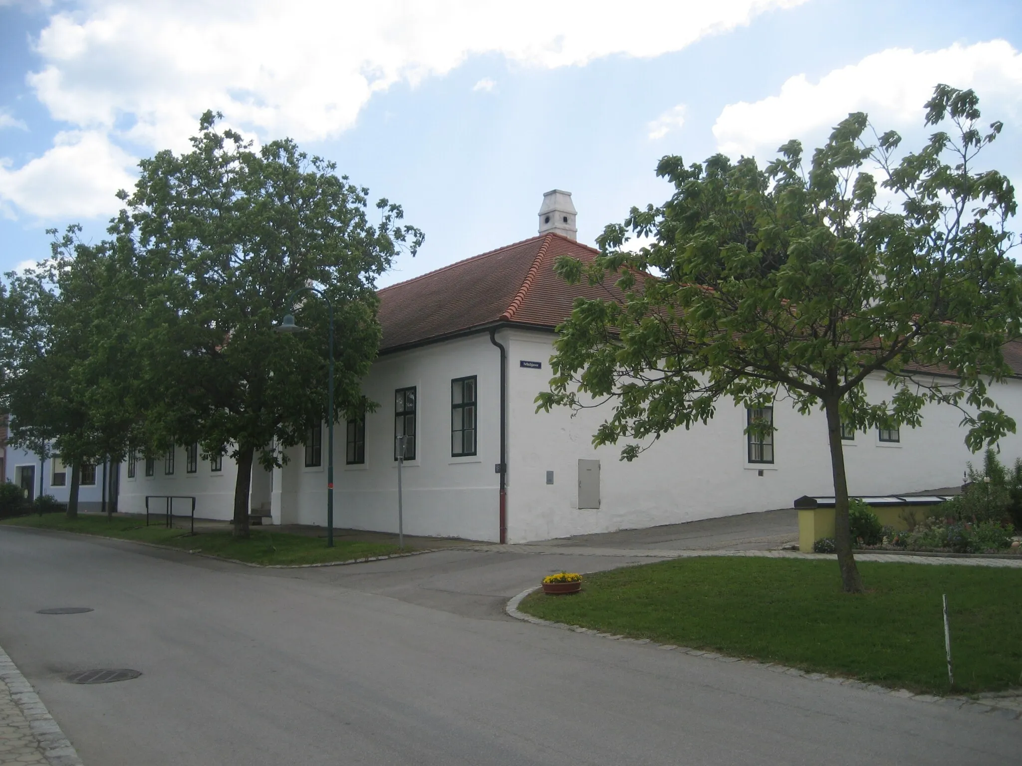 Photo showing: ehemalige evangelische Schule in Zurndorf im Burgenland