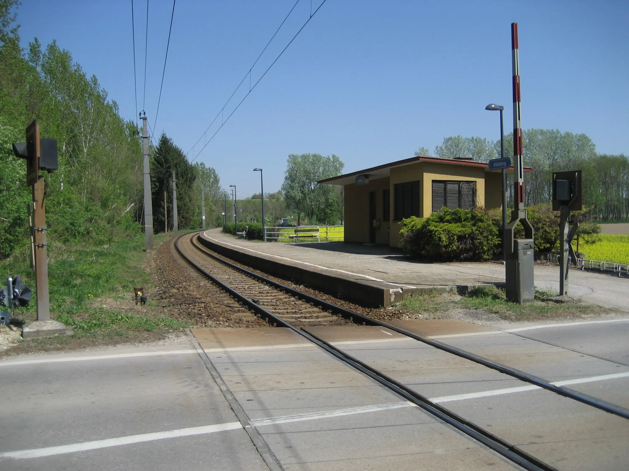 Photo showing: Absberg train station in Lower Austria