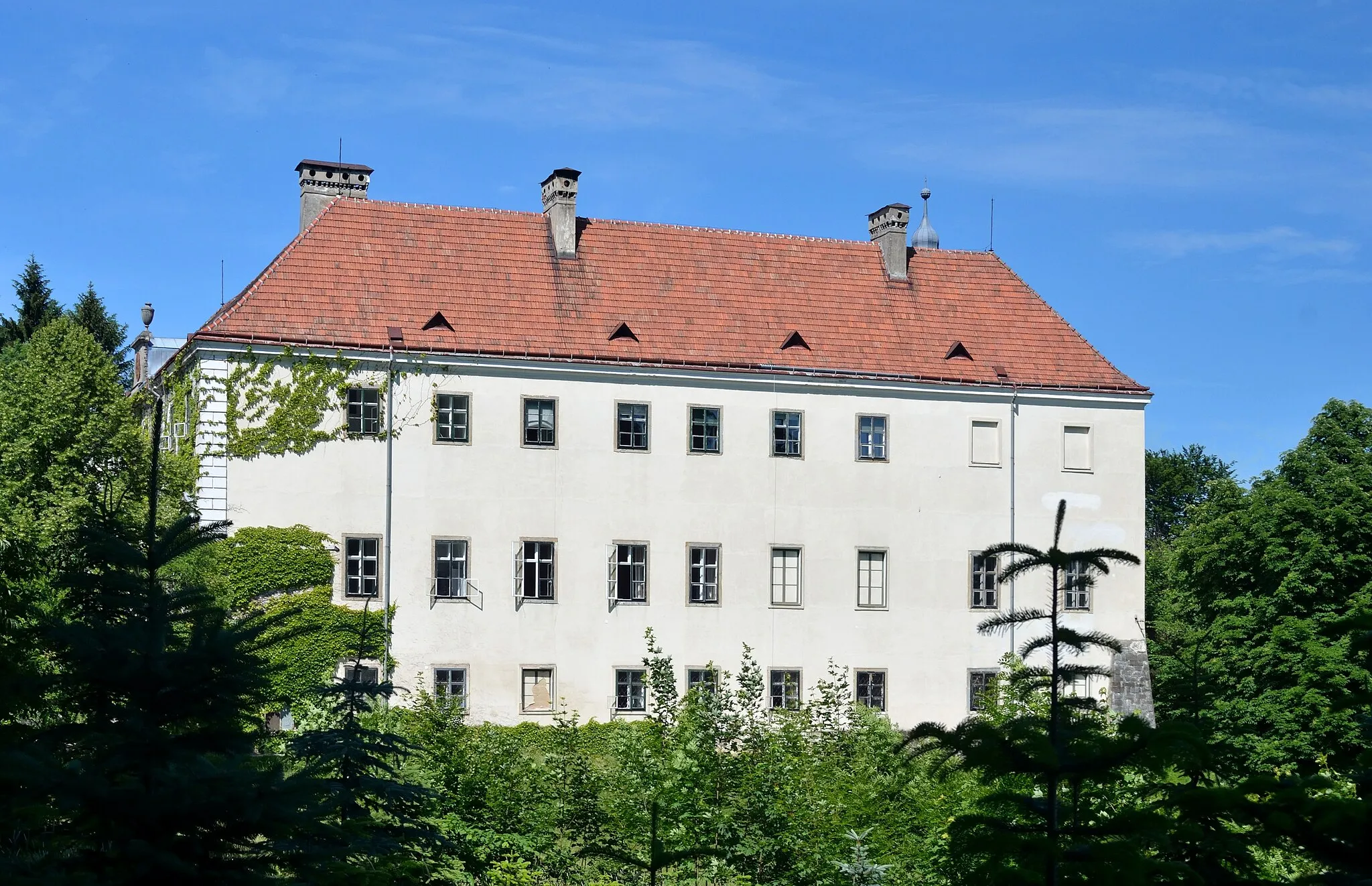 Photo showing: The castle Stiebar in Gresten, Lower Austria, is protected as a cultural heritage monument.