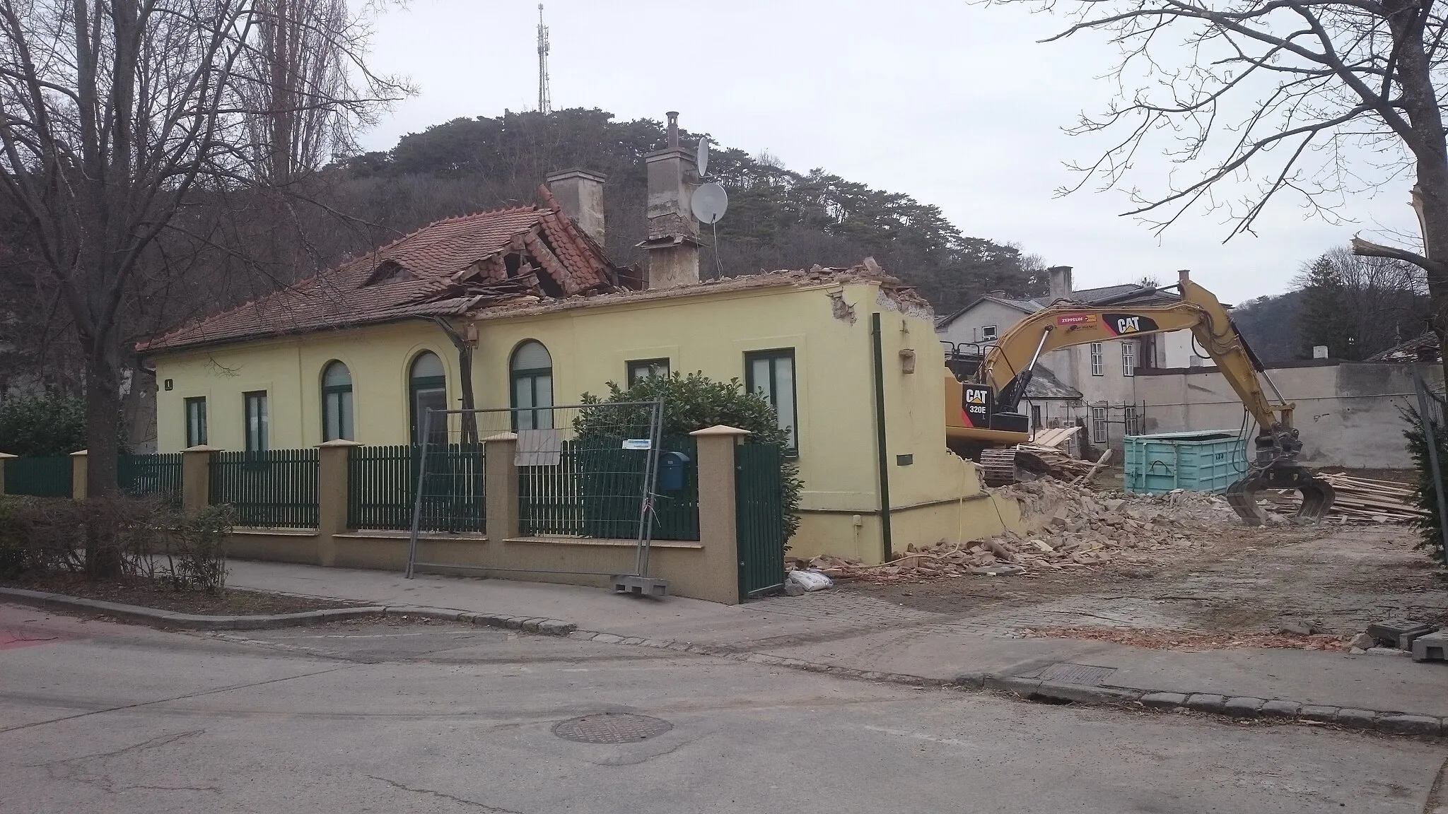 Photo showing: Haus, Hinterbrühl, Beethoengasse 1, Abbruch 2021