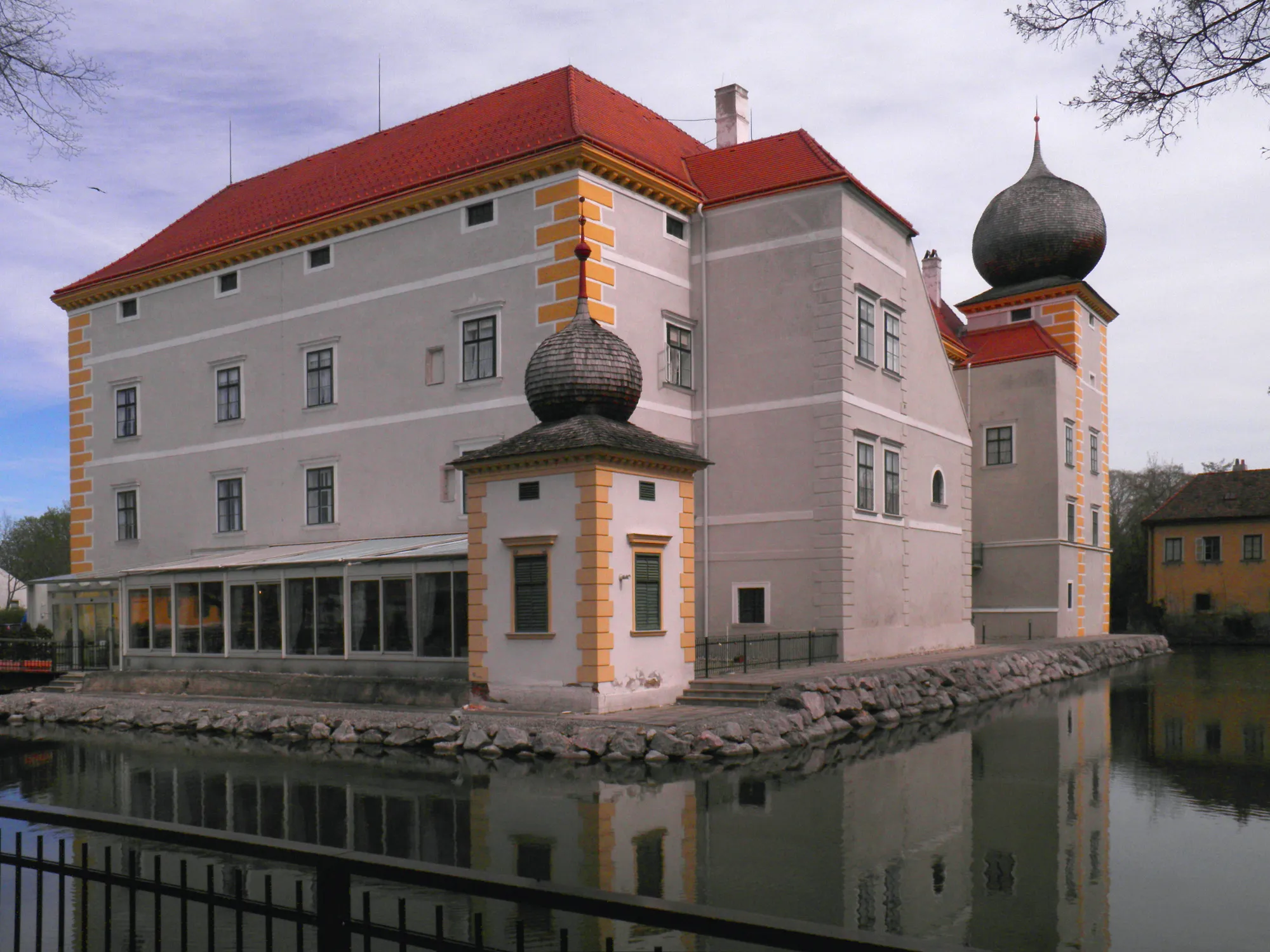 Photo showing: Kottingbrunn - moated castle