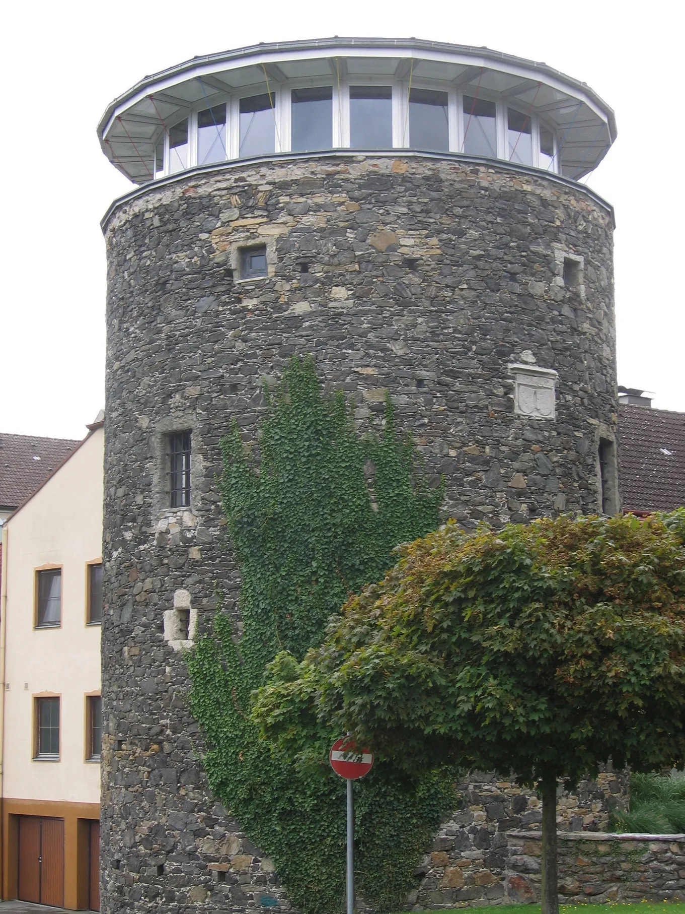 Photo showing: Pöchlarn, Austria, Welserturm

This media shows the protected monument with the number 68324 in Austria. (Commons, de, Wikidata)