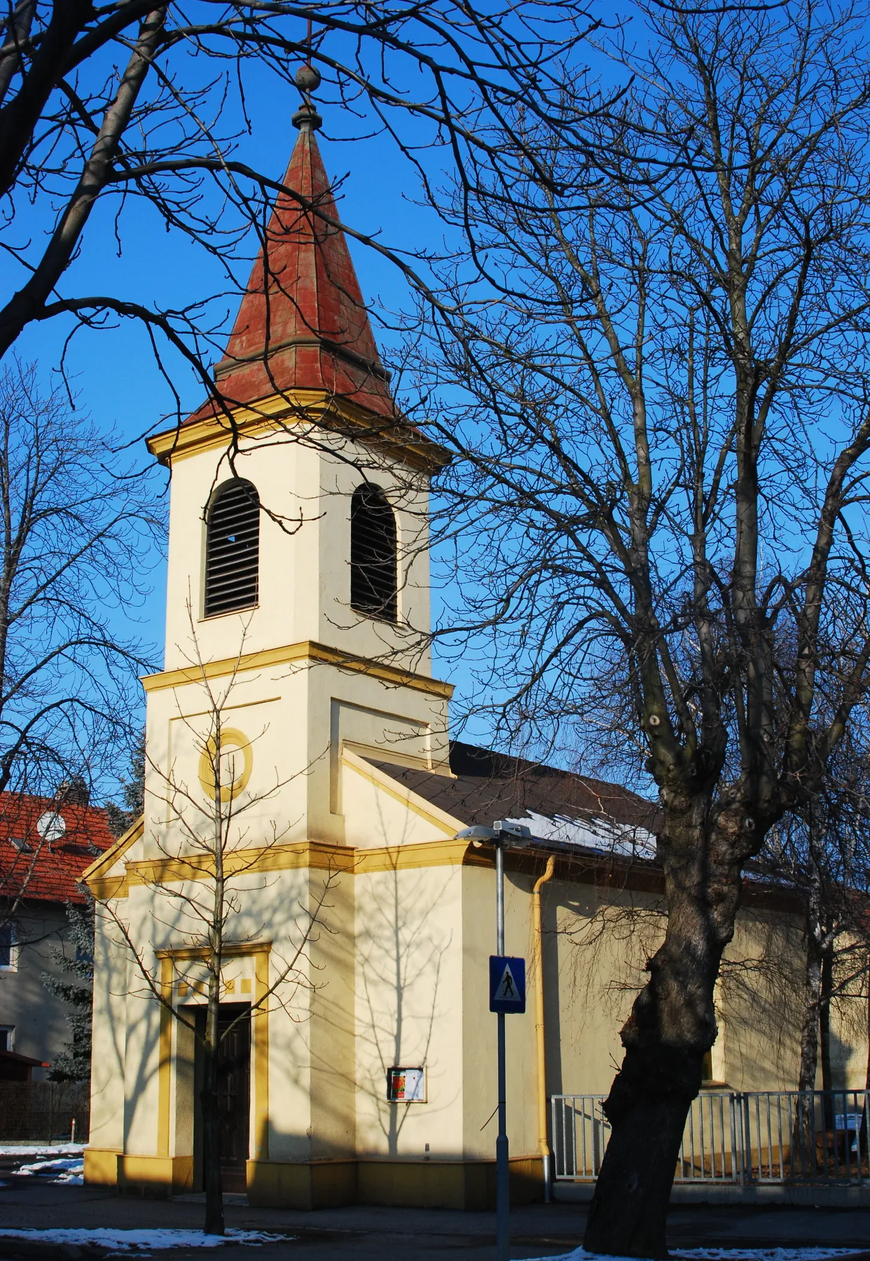 Photo showing: Evangelische Kirche in Teesdorf in Niederösterreich