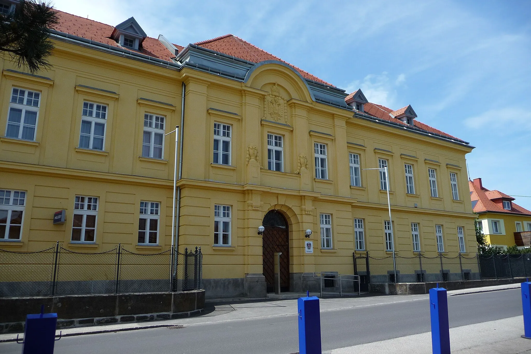 Photo showing: Police and district court of Bad Leonfelden