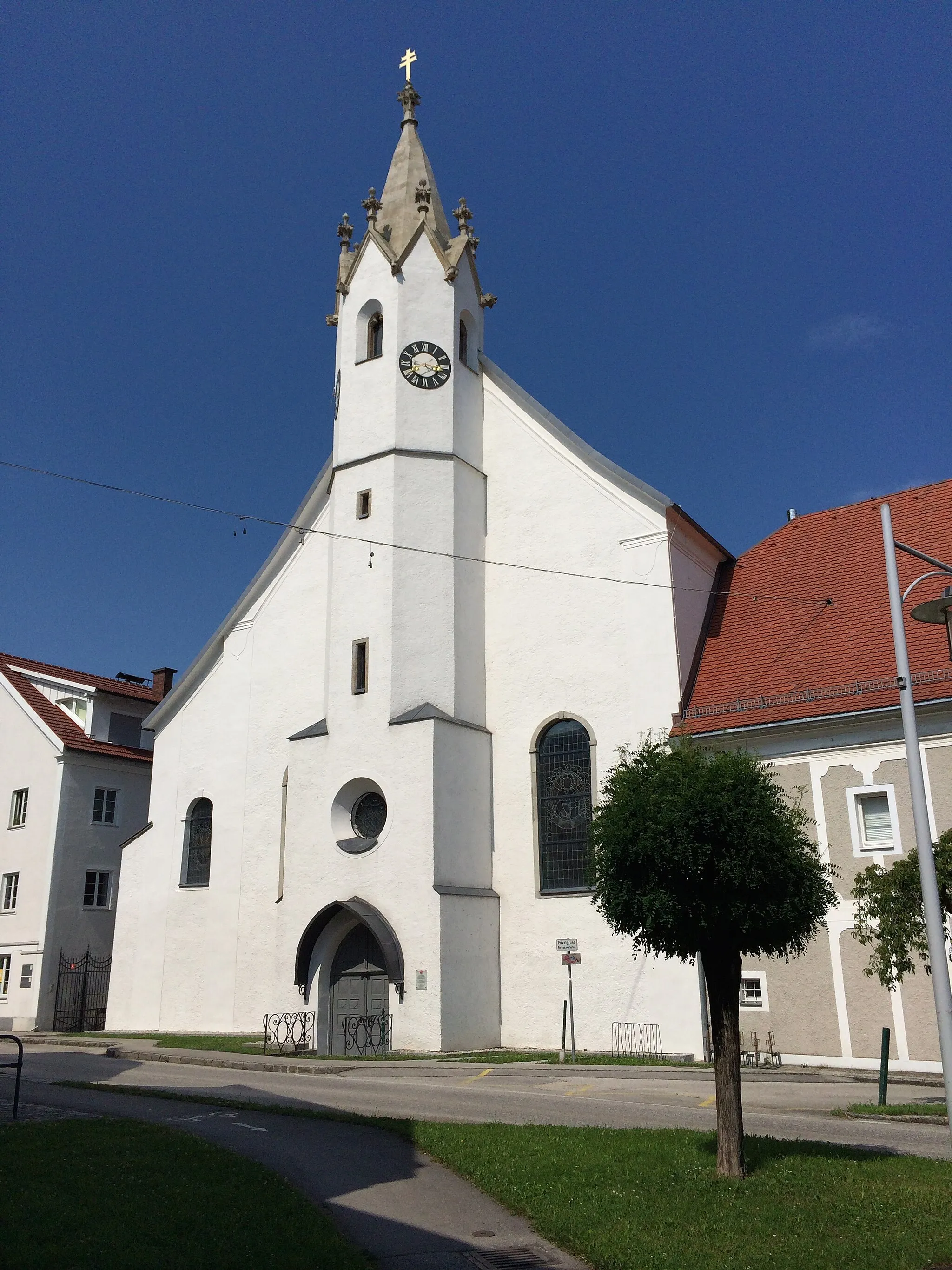 Photo showing: Spitalskirche in Eferding am Schieferplatz