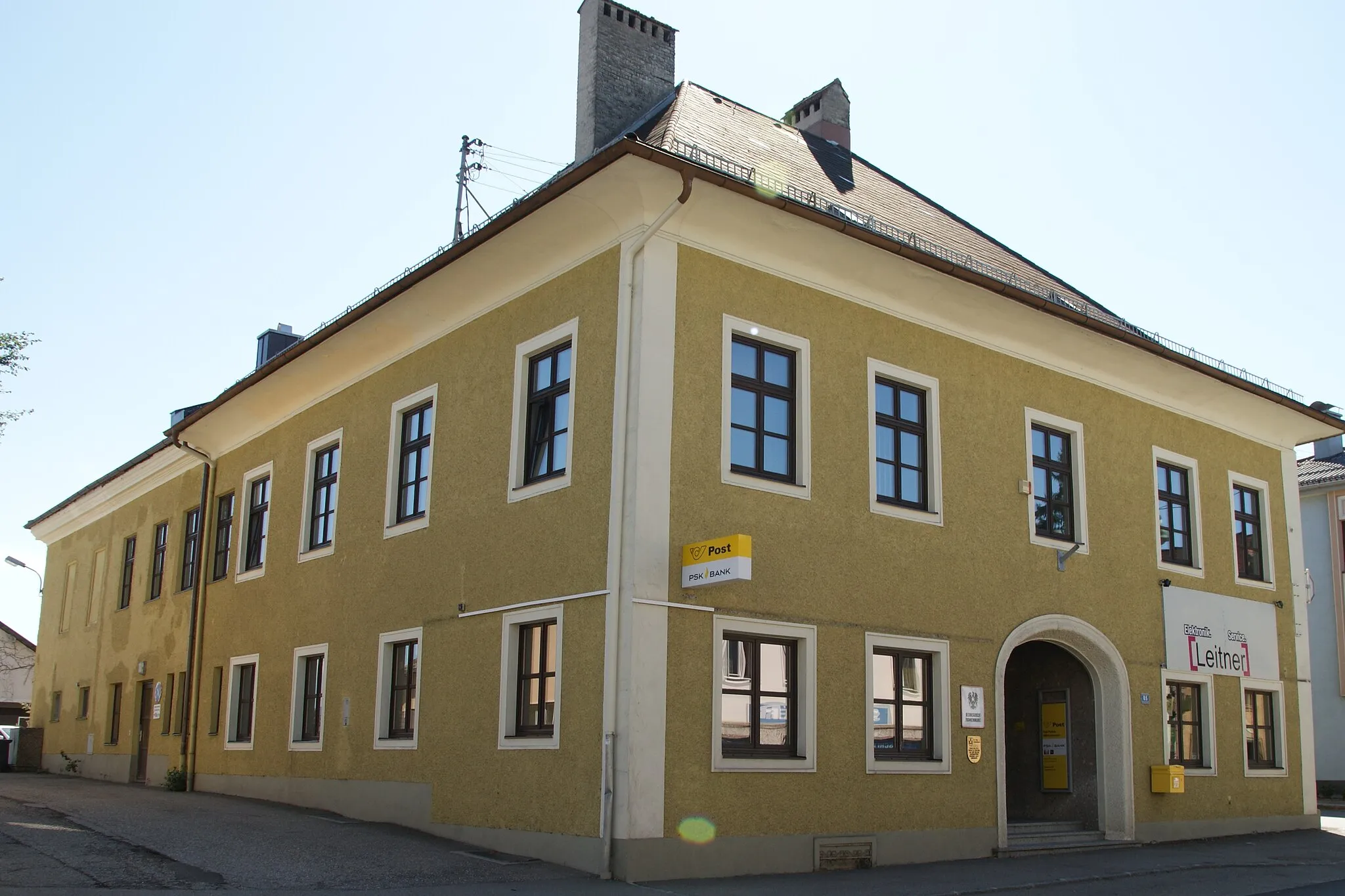Photo showing: Altes Bezirksgericht und Gefängnis
