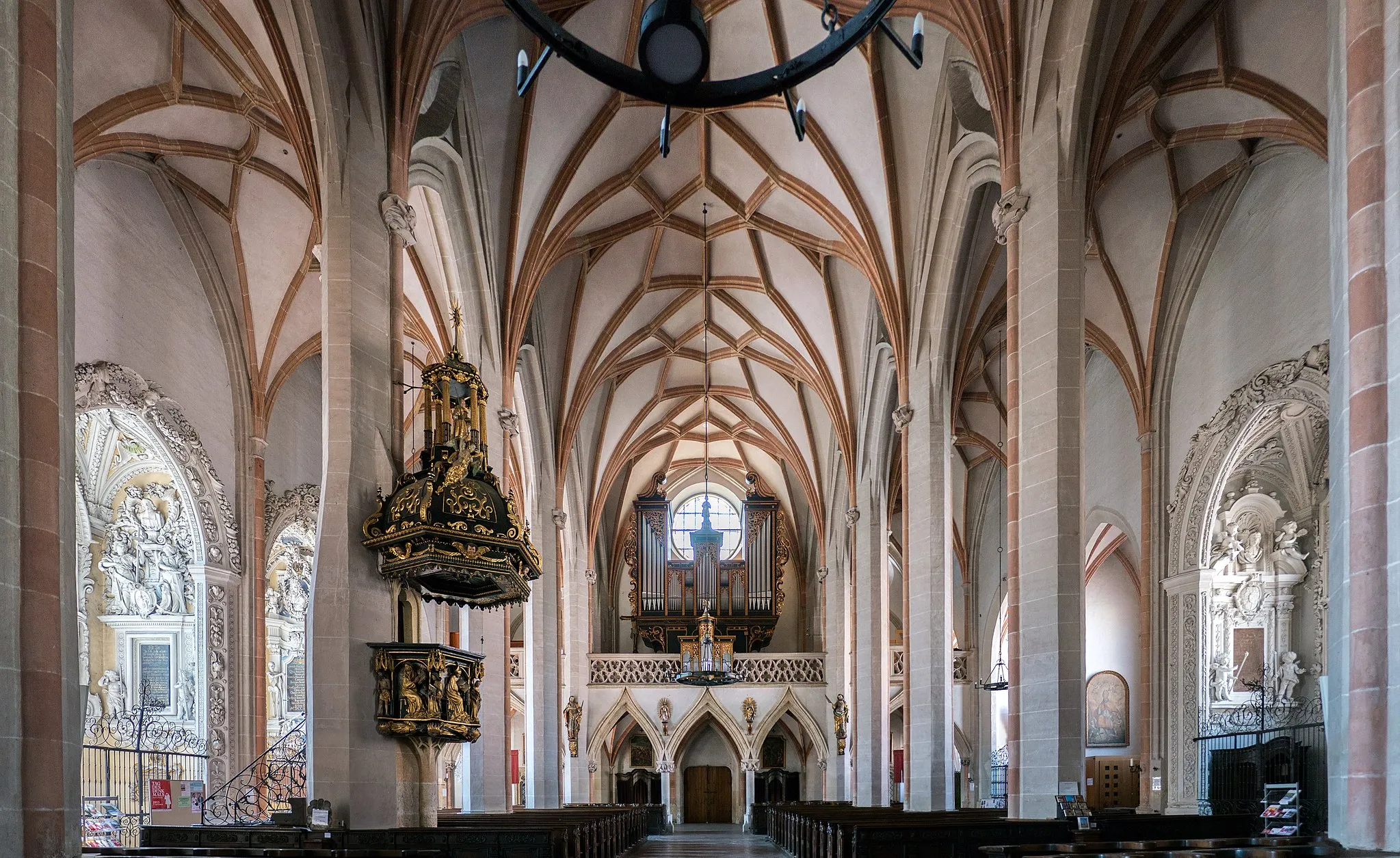 Photo showing: Stadtpfarrkirche hl. Stephanus