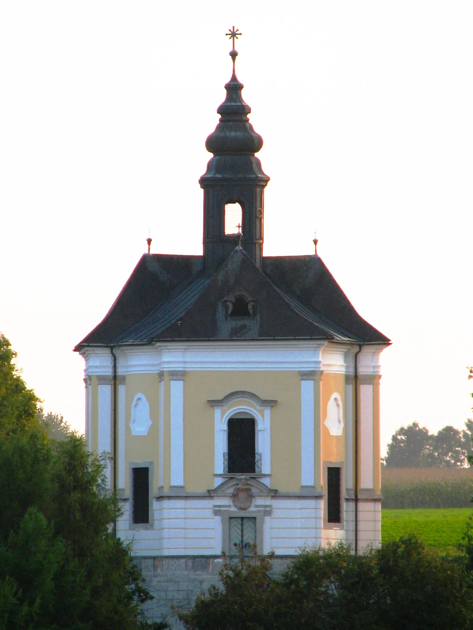 Photo showing: Nordansicht Kalvarienbergkirche Kremsmuenster