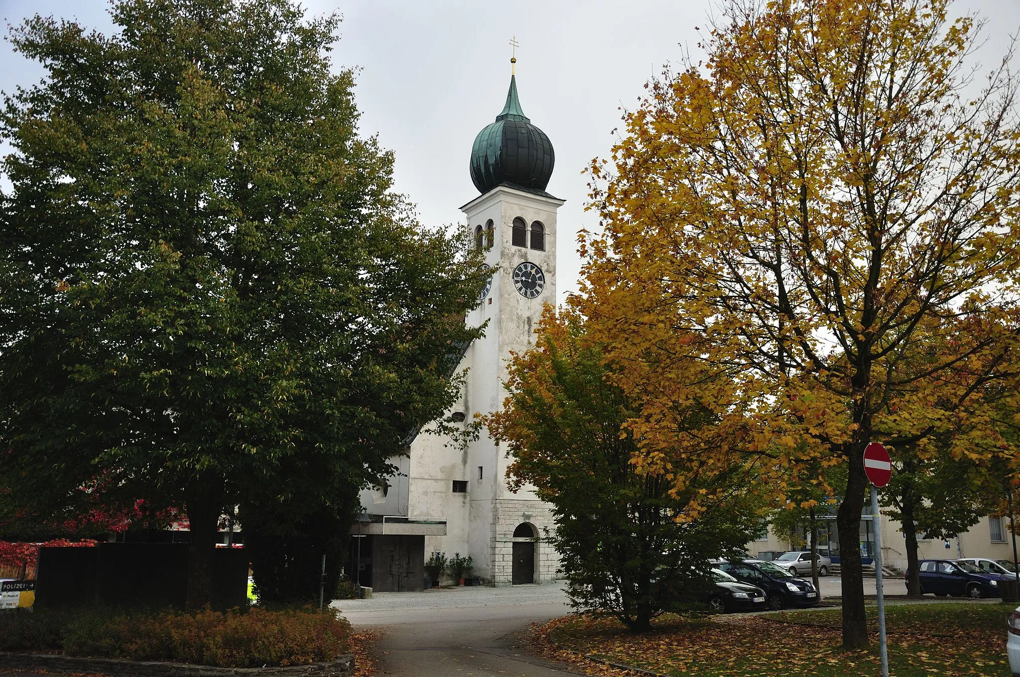 Photo showing: Kath. Pfarrkirche hl. Matthäus, Neuhofen an der Krems