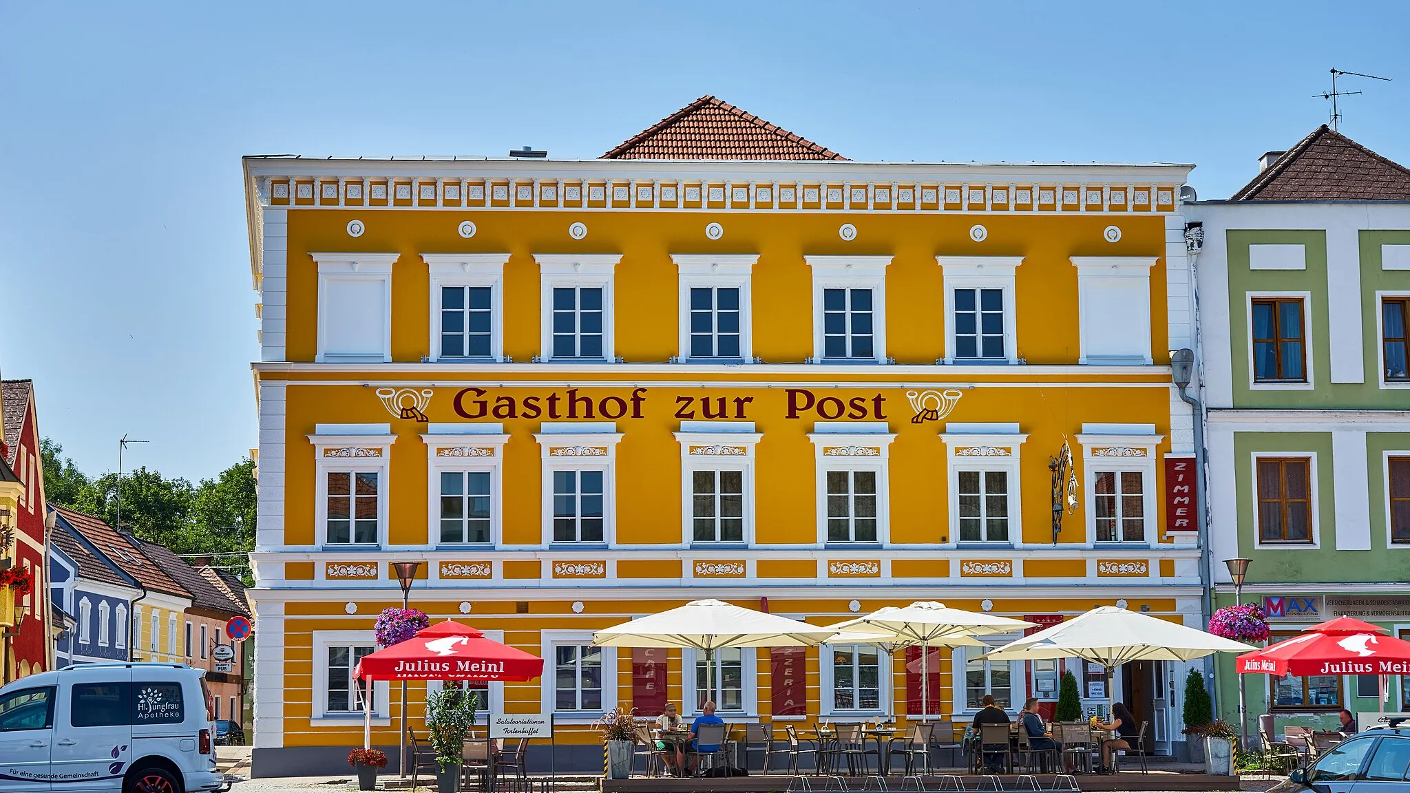 Photo showing: Gasthaus, Arndorfersche Behausung