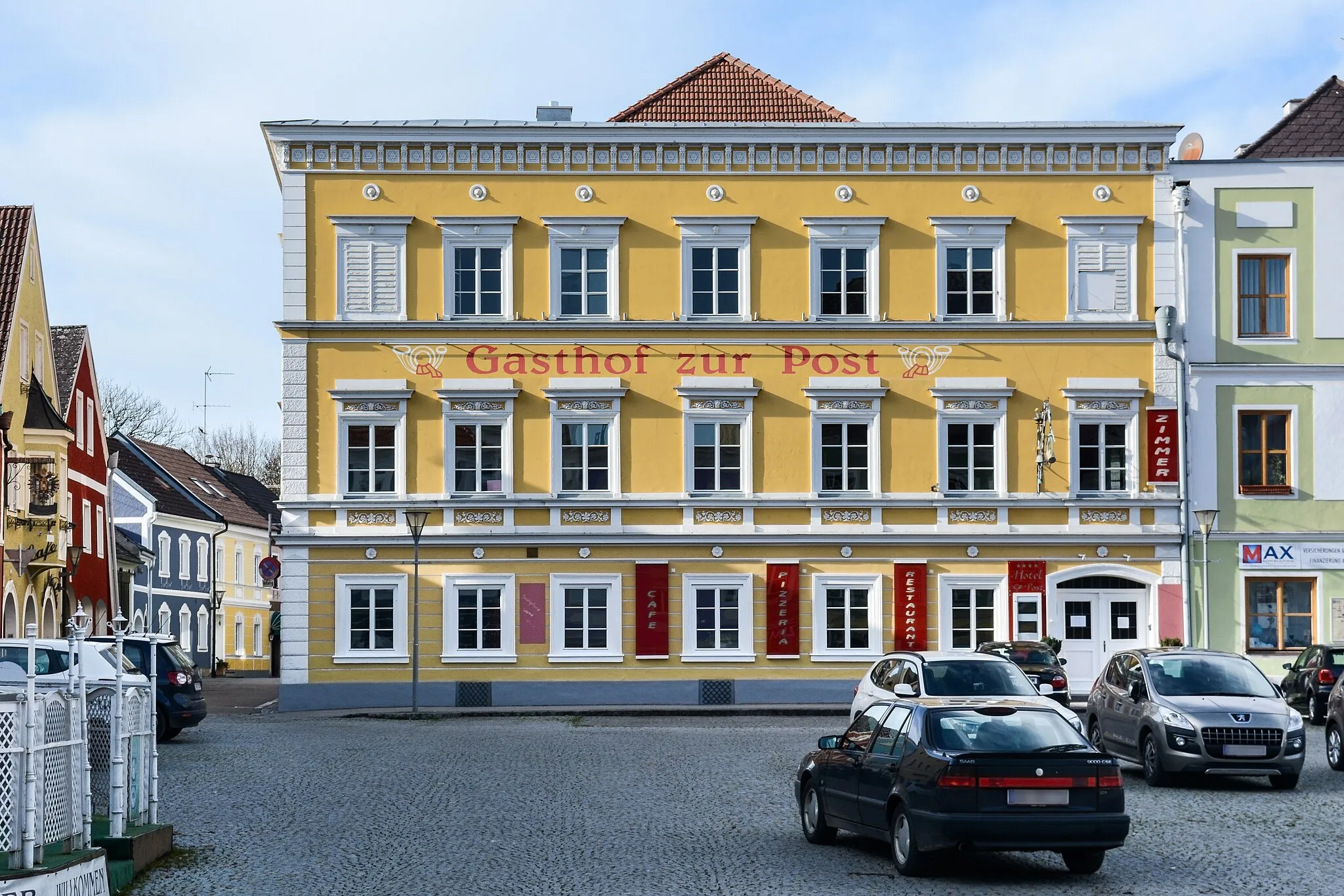 Photo showing: Gasthaus, Arndorfersche Behausung