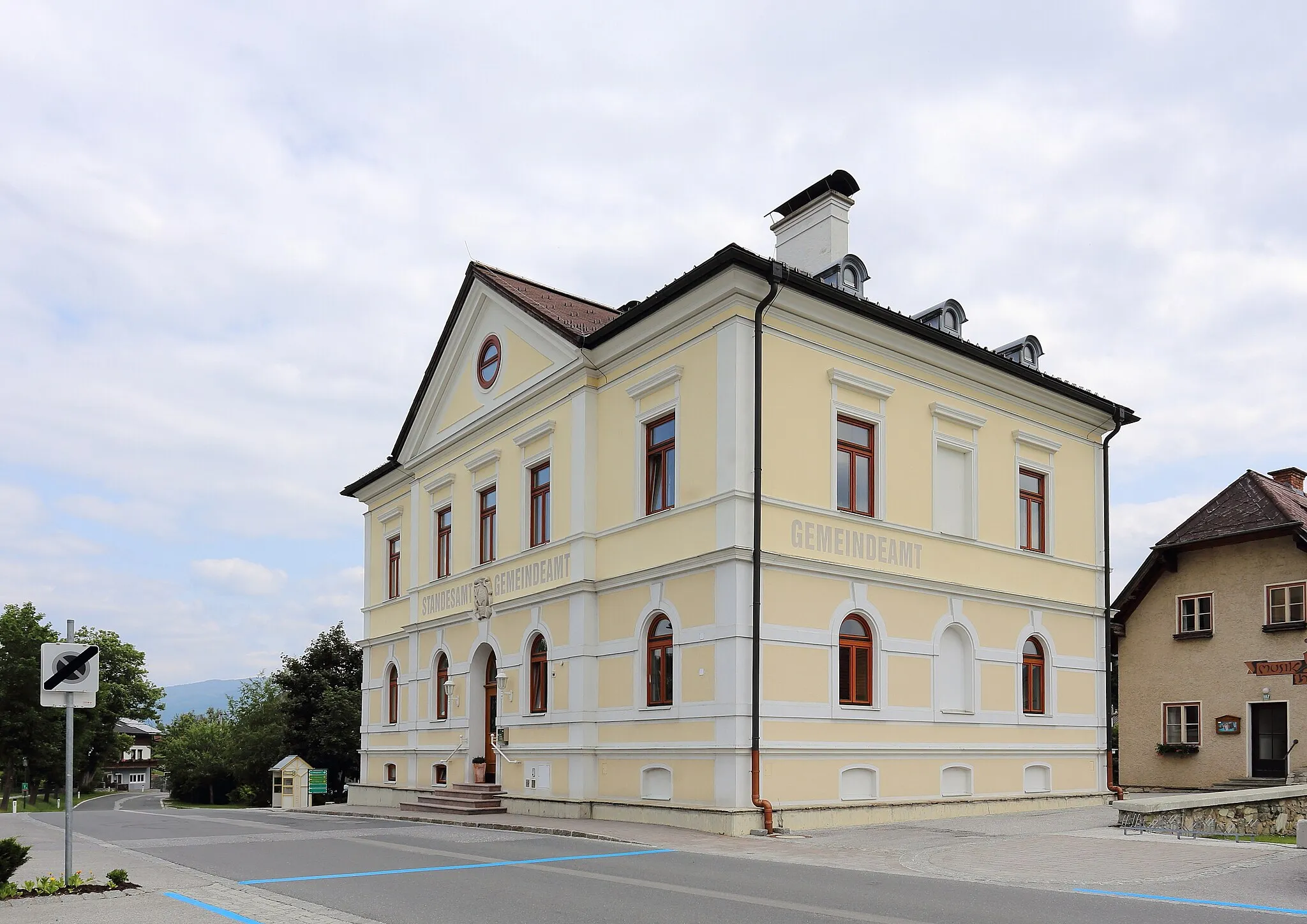 Photo showing: Rathaus der Salzburger Gemeinde Mariapfarr.