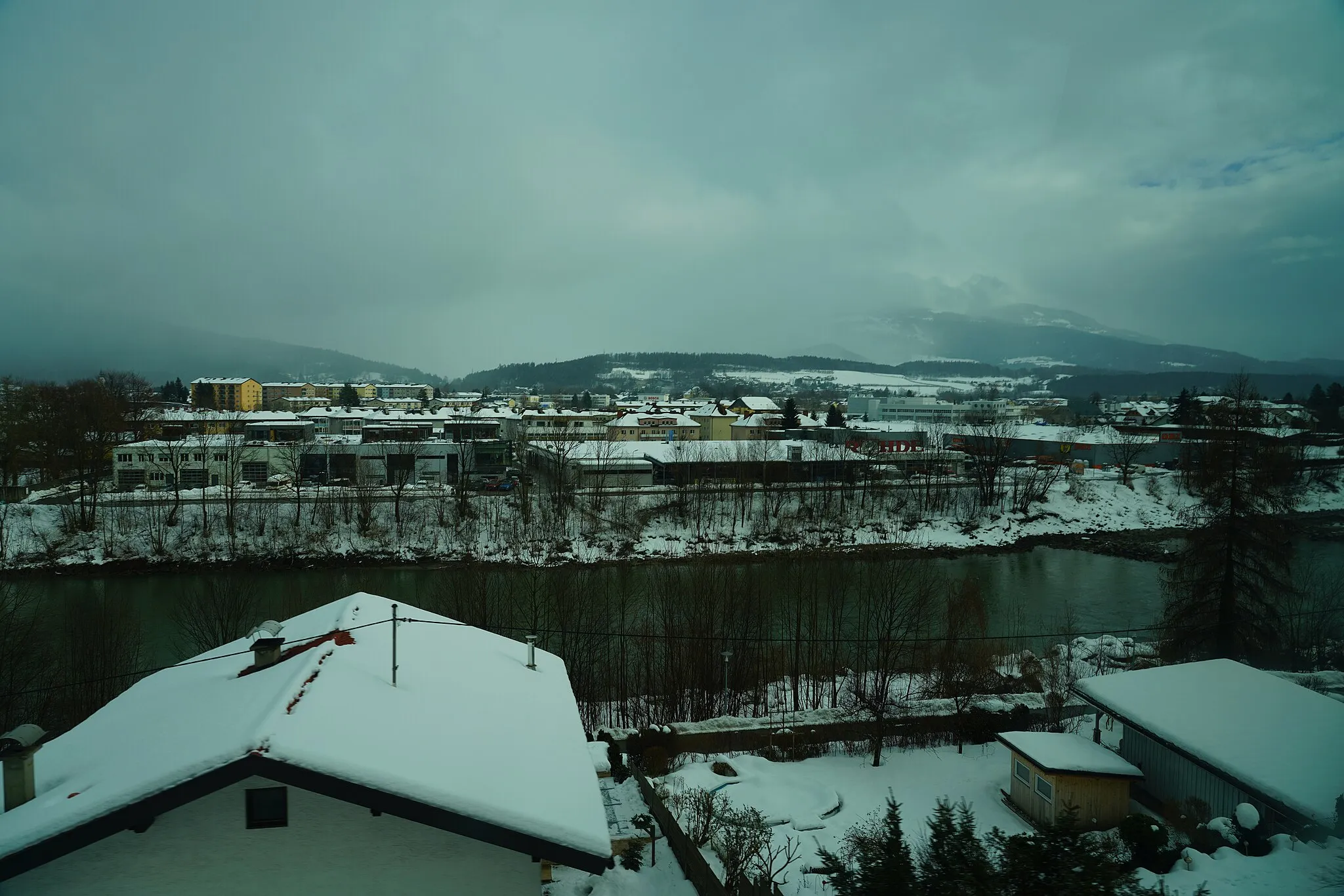 Photo showing: Hallein KaltenhausenHwy Hallein-Kaltenhausen