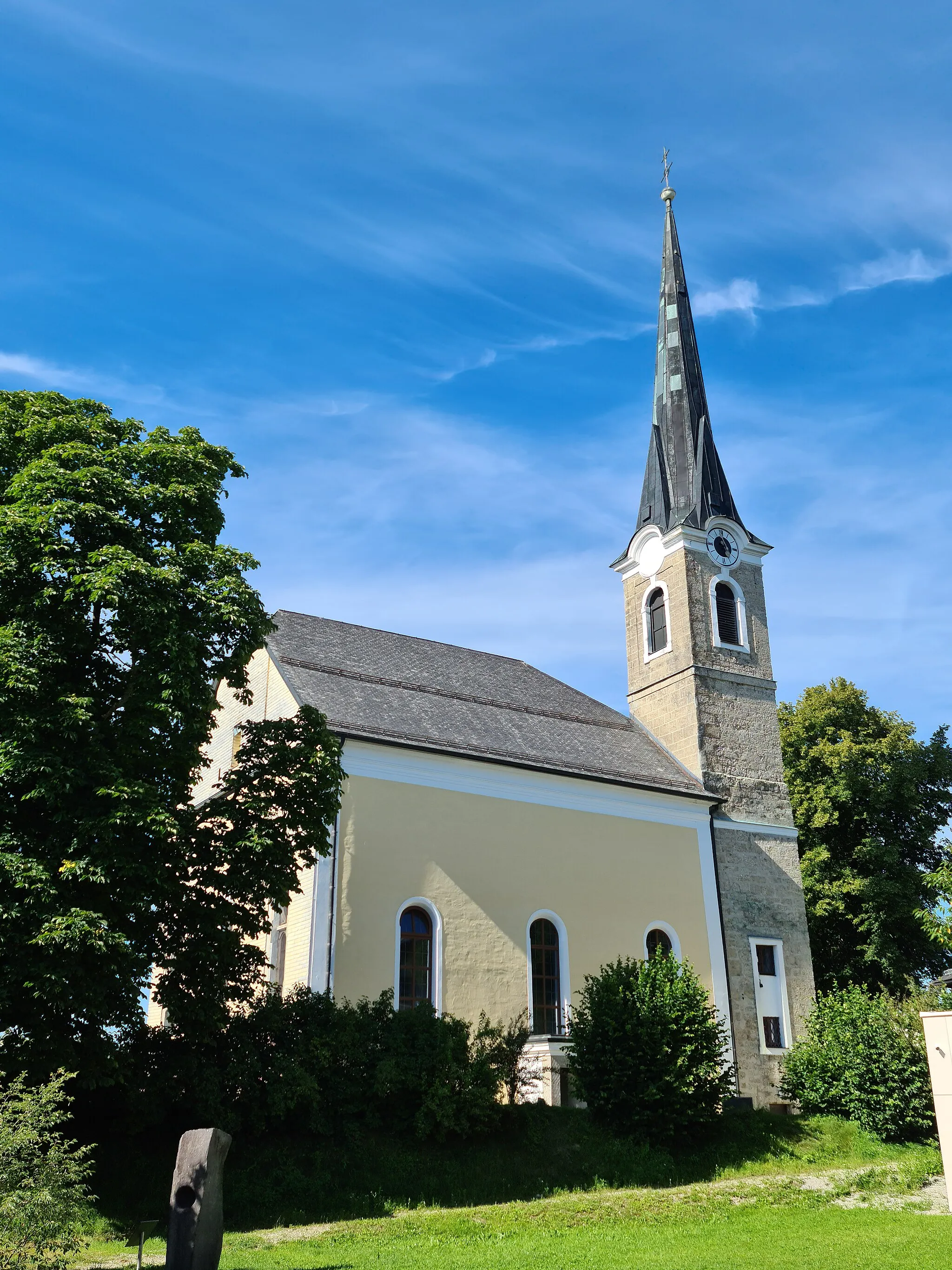 Photo showing: Kath. Pfarrkirche hl. Nikolaus