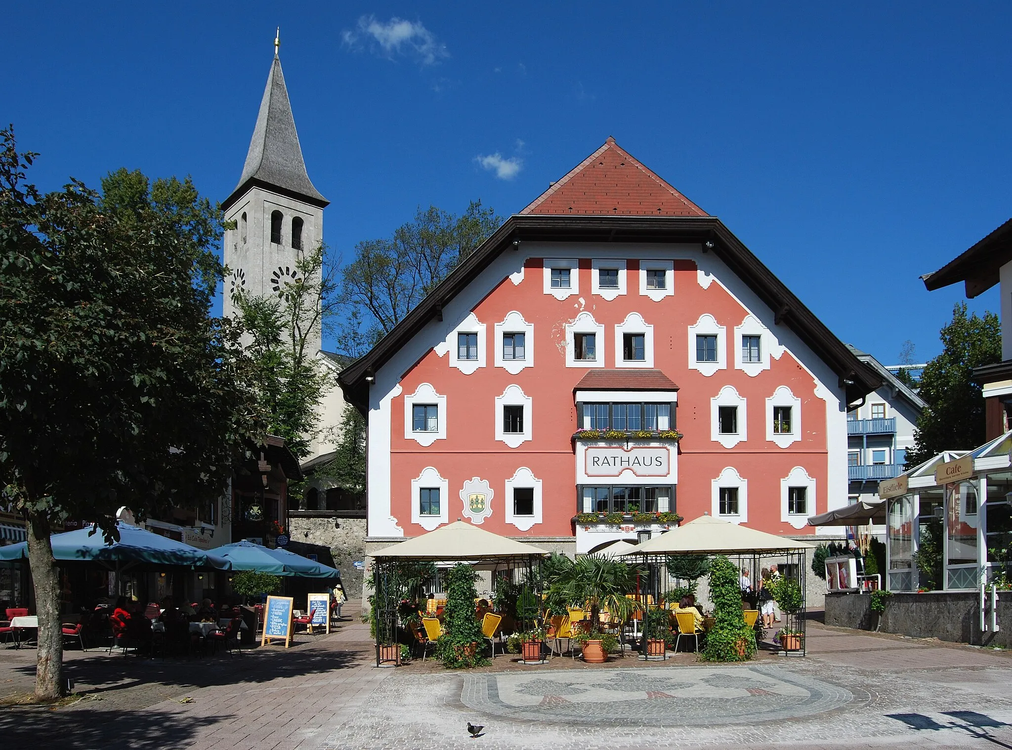 Photo showing: The town hall of Saalfelden, Salzburg.