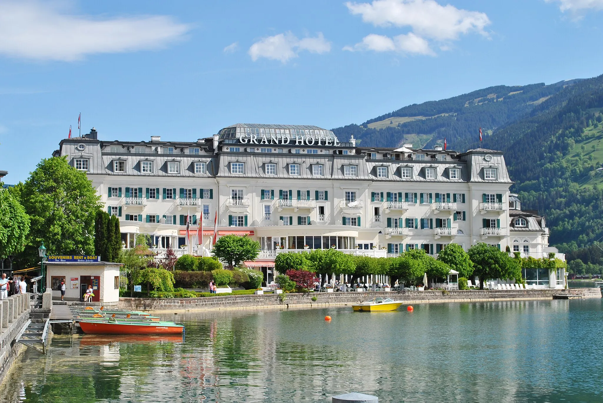 Photo showing: Grand Hotel Zell am See 2018