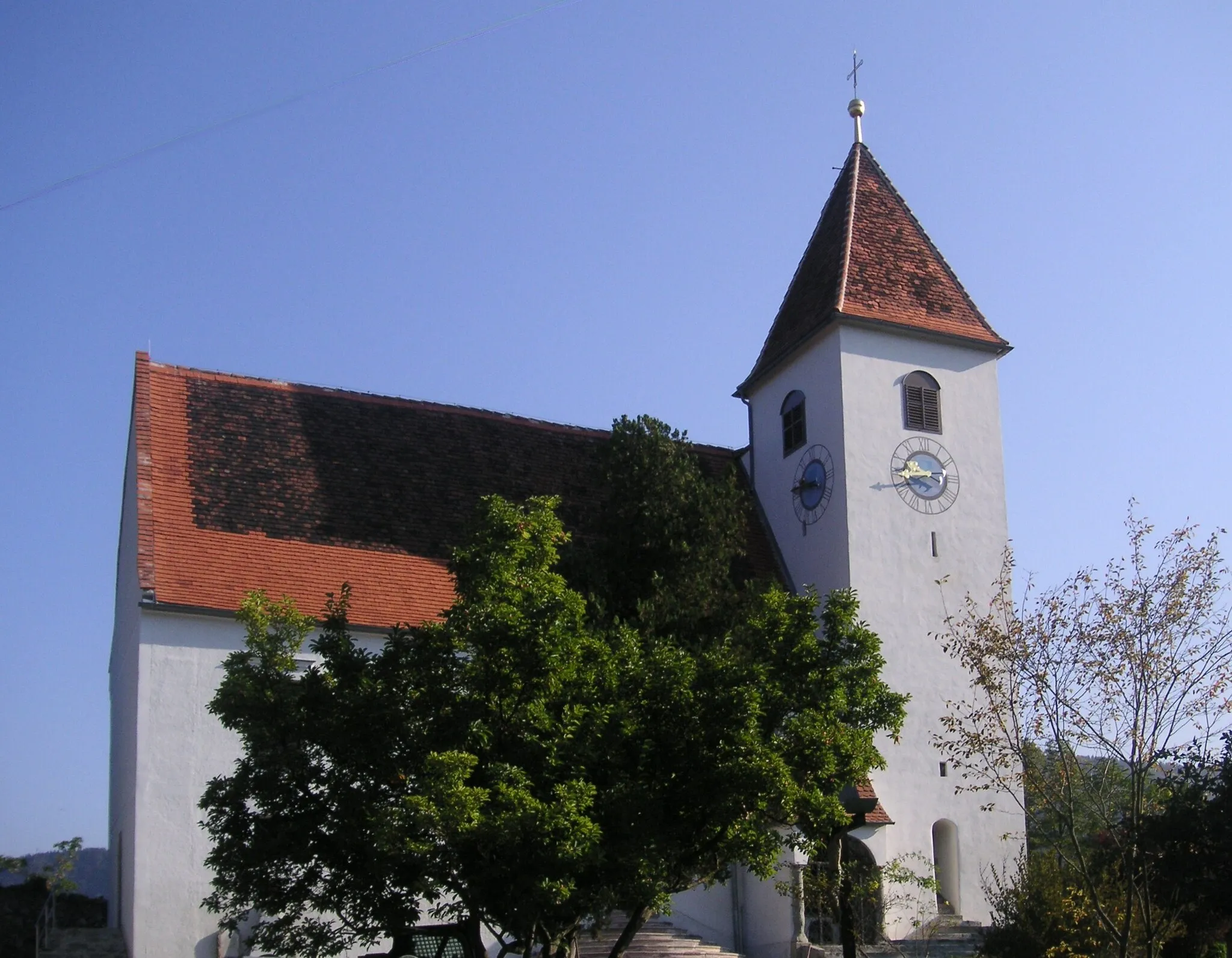 Photo showing: Kath. Pfarrkirche hl. Martin und Kirchhof mit Ummauerung in Deutschfeistritz
