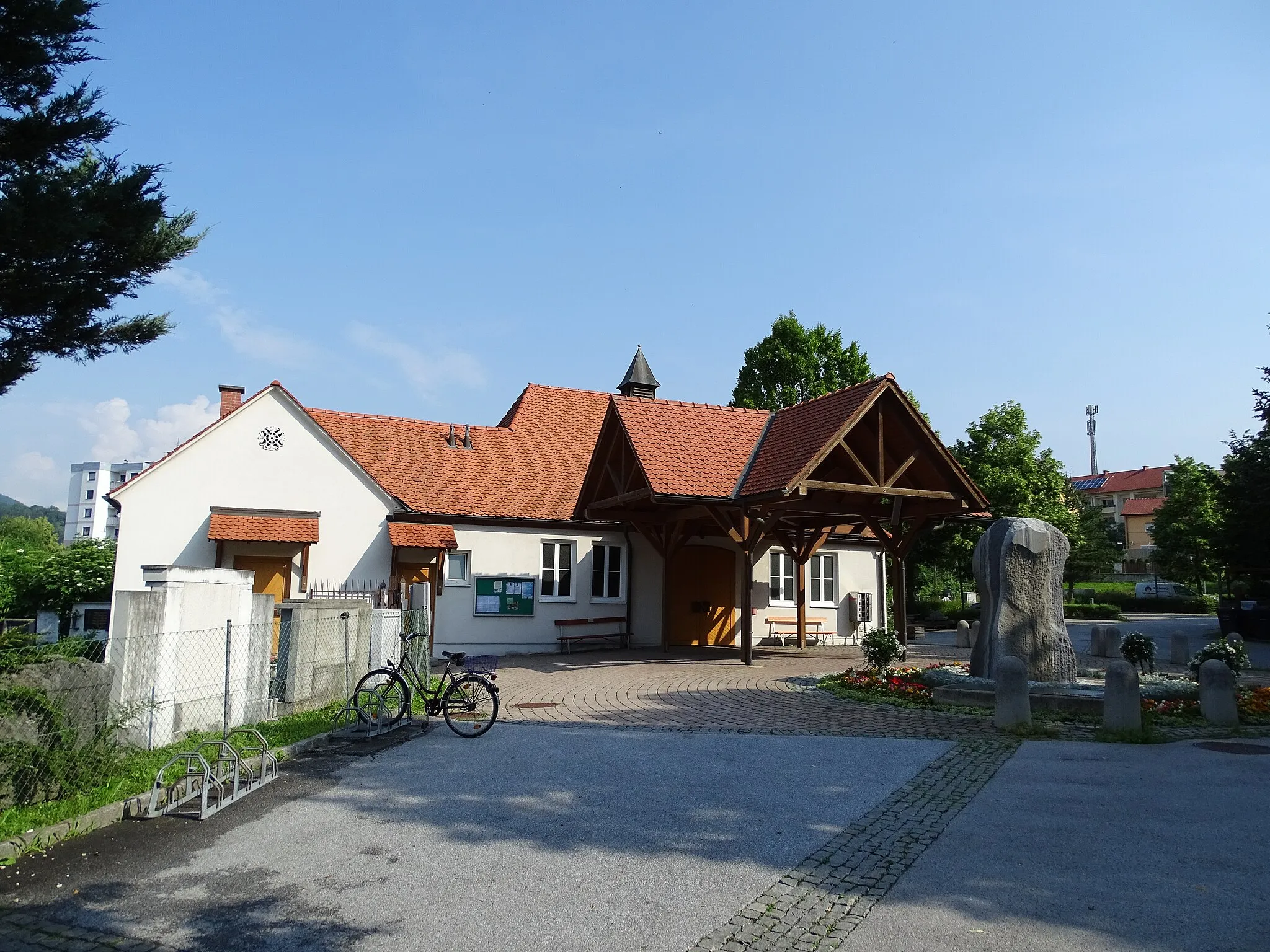Photo showing: Die Aufbahrungshalle am Friedhof in Gratkorn