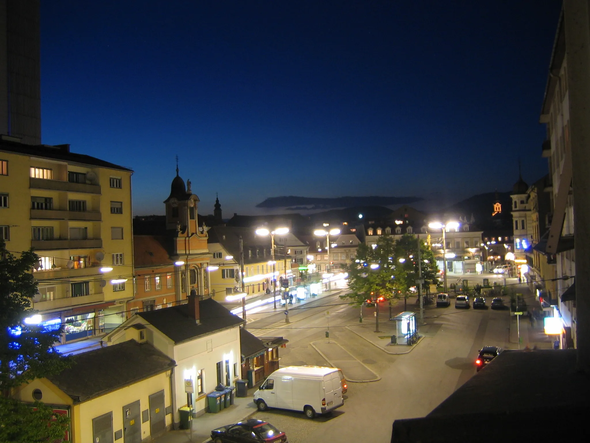 Photo showing: Graz, Griesplatz bei Nacht / Graz, Griesplatz at Night