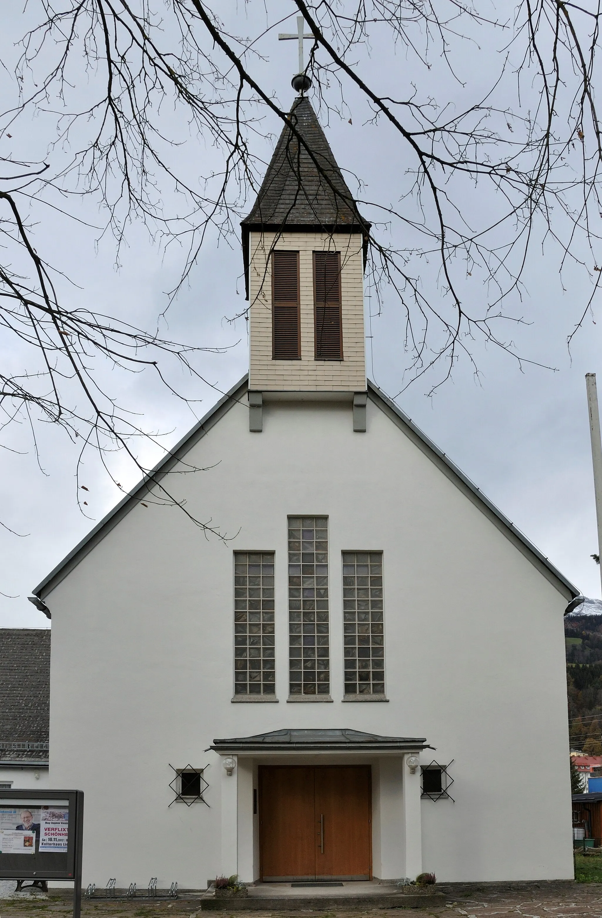 Photo showing: Evang. Pfarrkirche A.B.