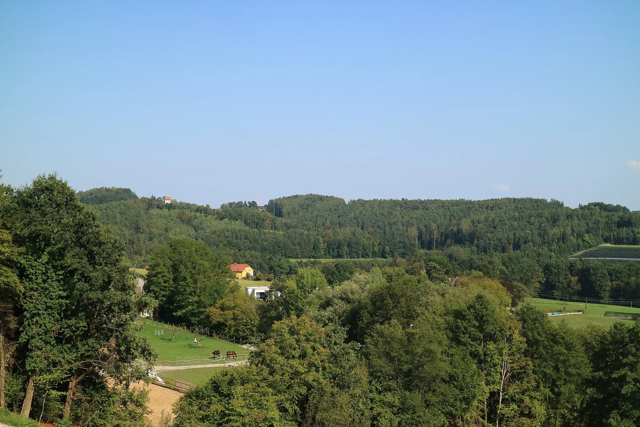 Photo showing: Schweinberg von Westen, Graz-Ries