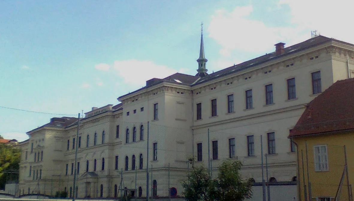 Photo showing: Odilien Blindeninstitut Graz-Sankt Leonhard; ehemaliger Gutshof Guntarn, neben der Grazer Festung älteste Grazer Siedlung