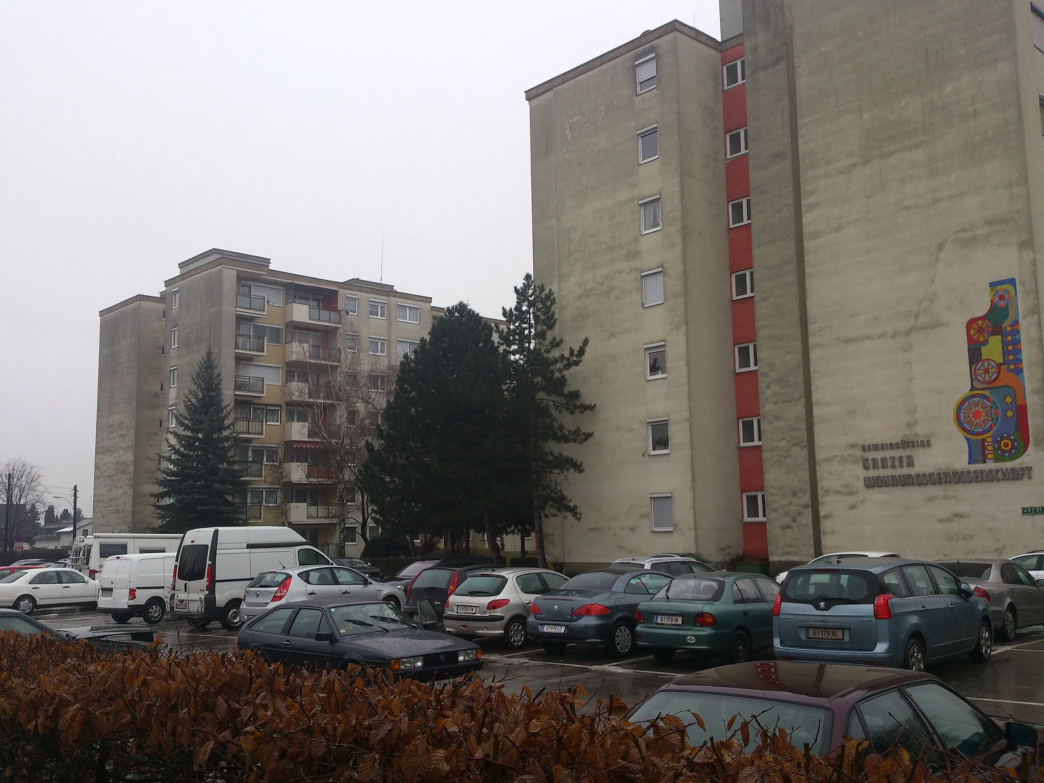 Photo showing: Apartment buildings, Peter-Rosegger-Straße