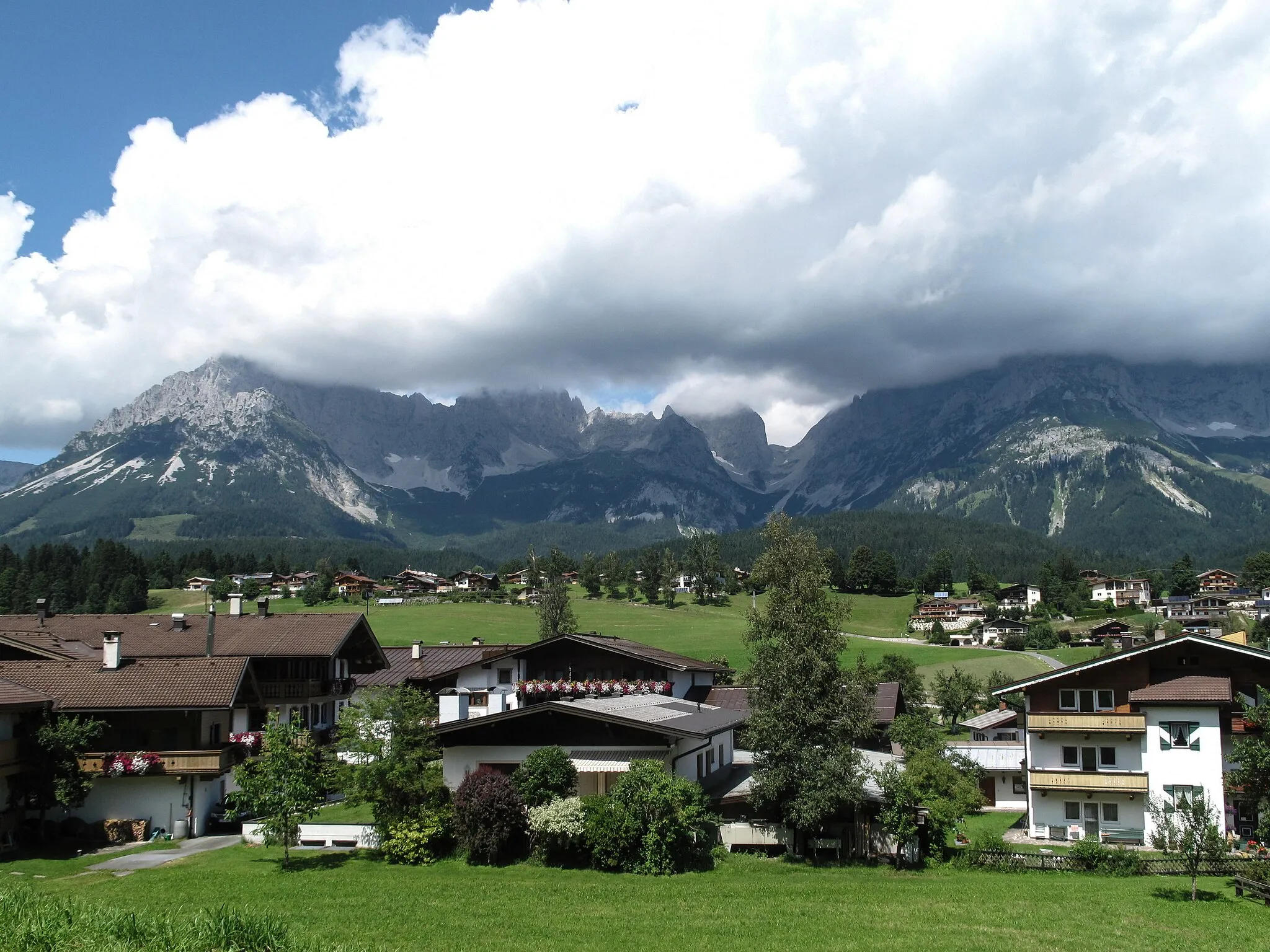 Photo showing: Ellmau, view to the eastern part of the village