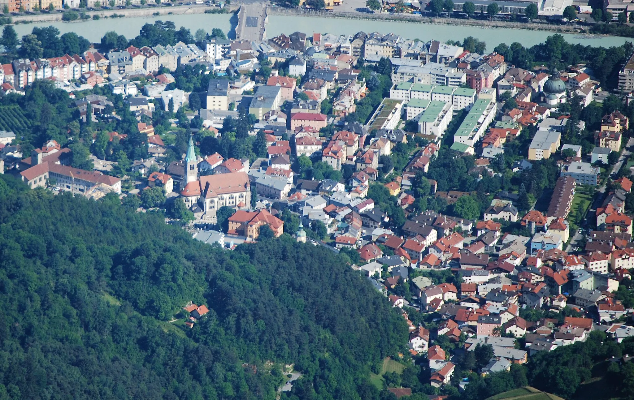 Photo showing: Hötting from NW (Brandjoch)