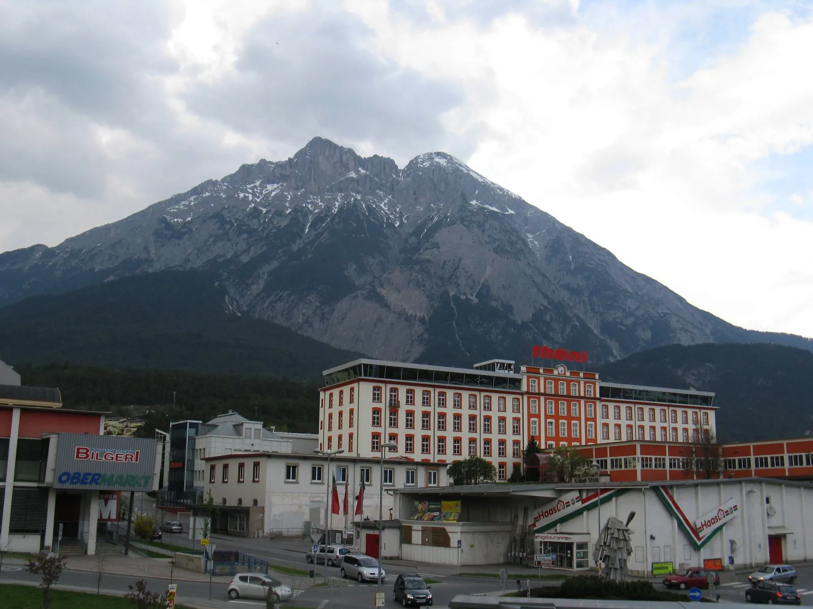 Photo showing: Thöni manufacturing company Telfs - Obermarkt, headquarter