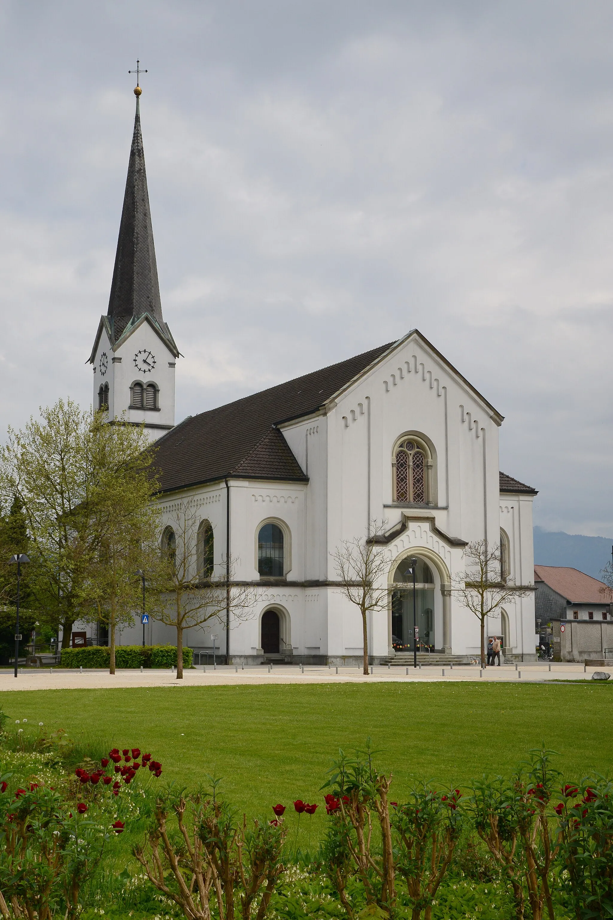 Photo showing: Pfarrkirche hl. Sebastian in Hard, Vorarlberg.