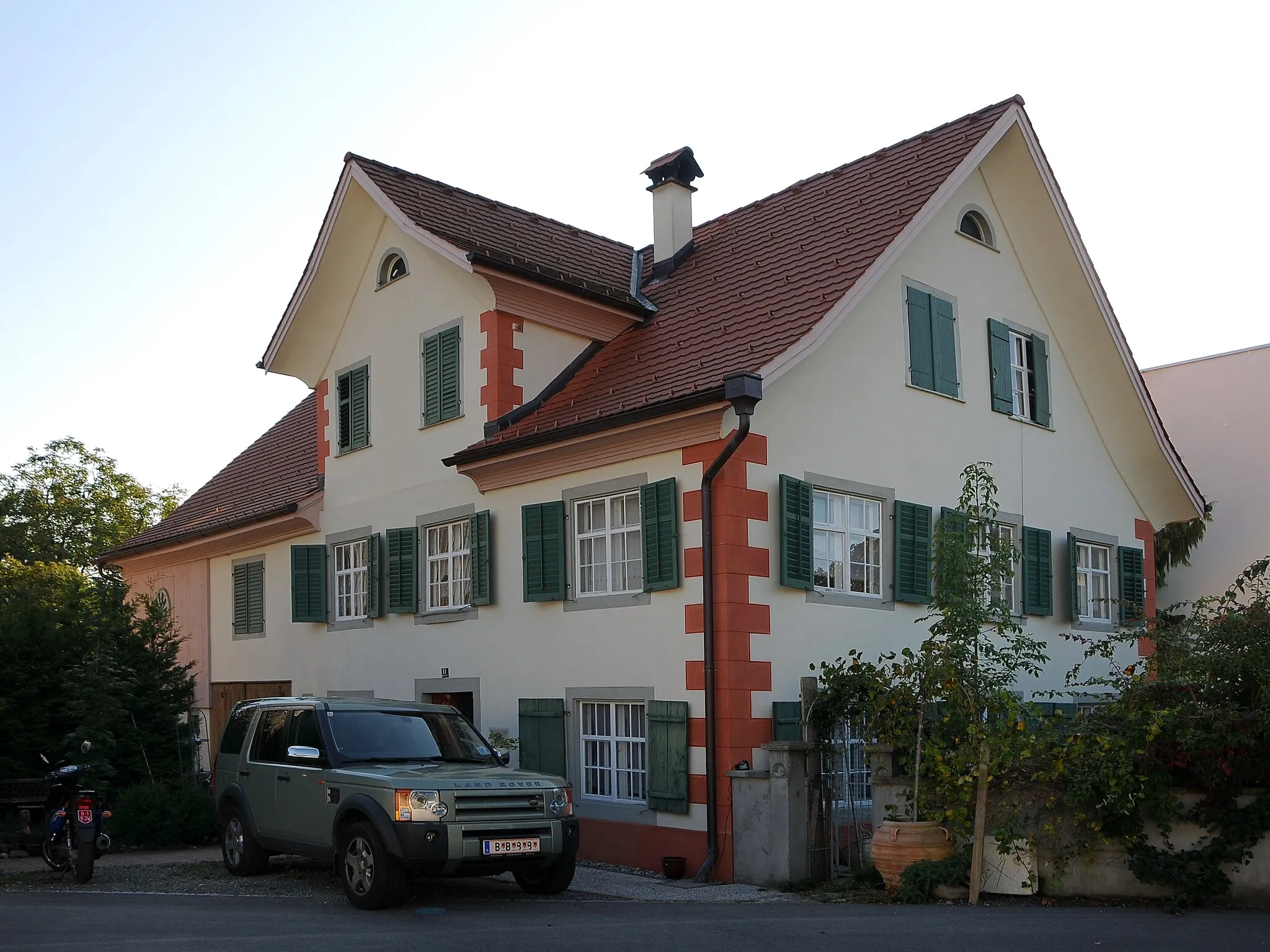 Photo showing: Wohnhaus an der Raiffeisenstraße 11 in Lauterach (Vorarlberg).