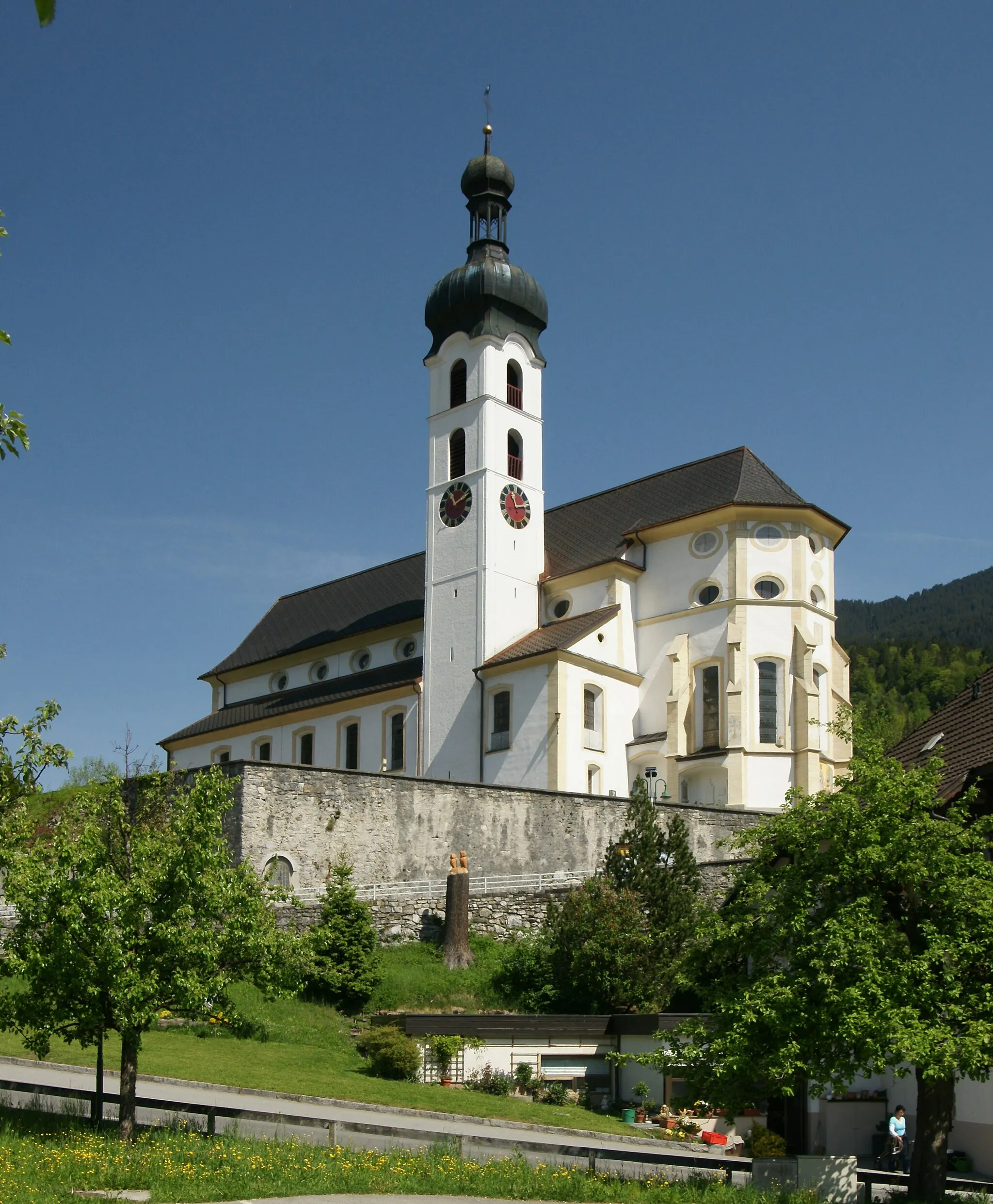 Photo showing: Pfarrkirche ‘Unsere Liebe Frau Mariä Geburt’, Tschagguns im Montafon.