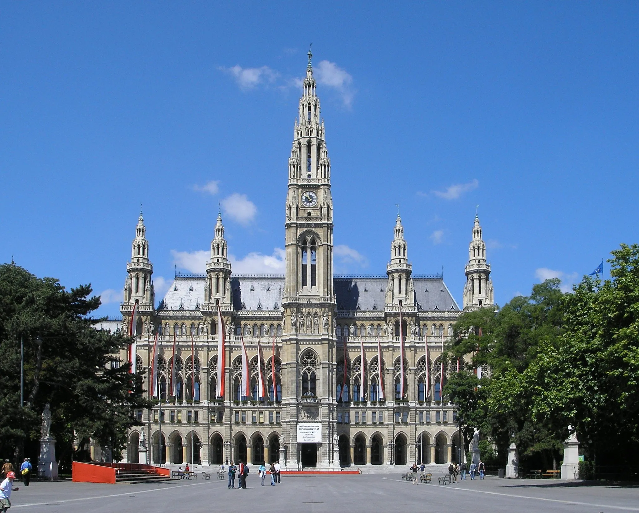 Photo showing: Rathaus (Town hall) in Vienna, Austria
