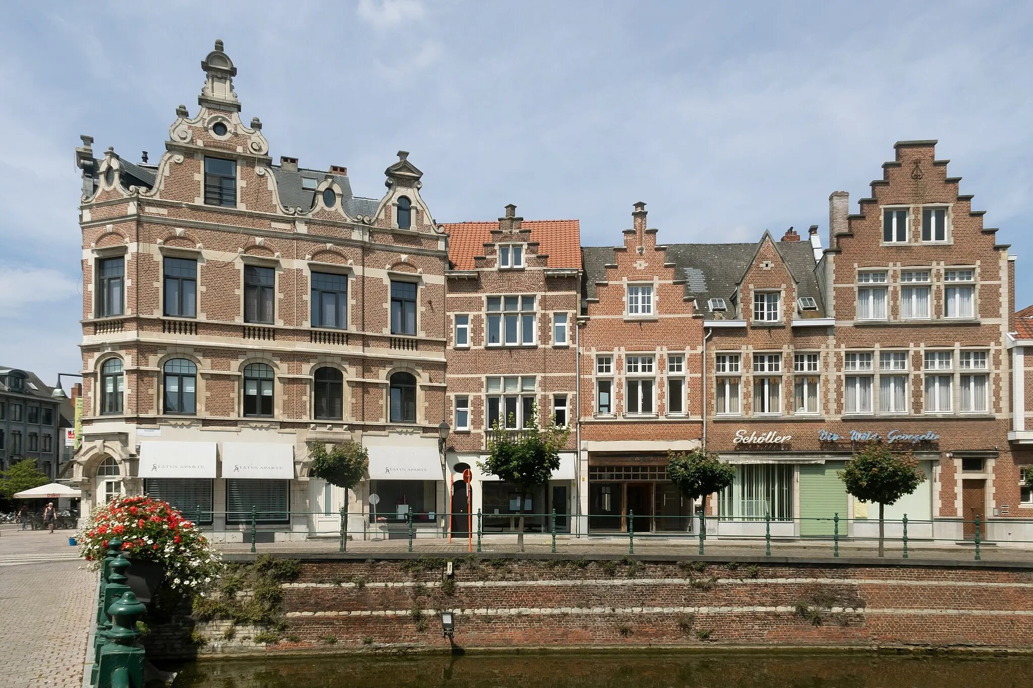 Photo showing: Lier, street view: the Vismarkt