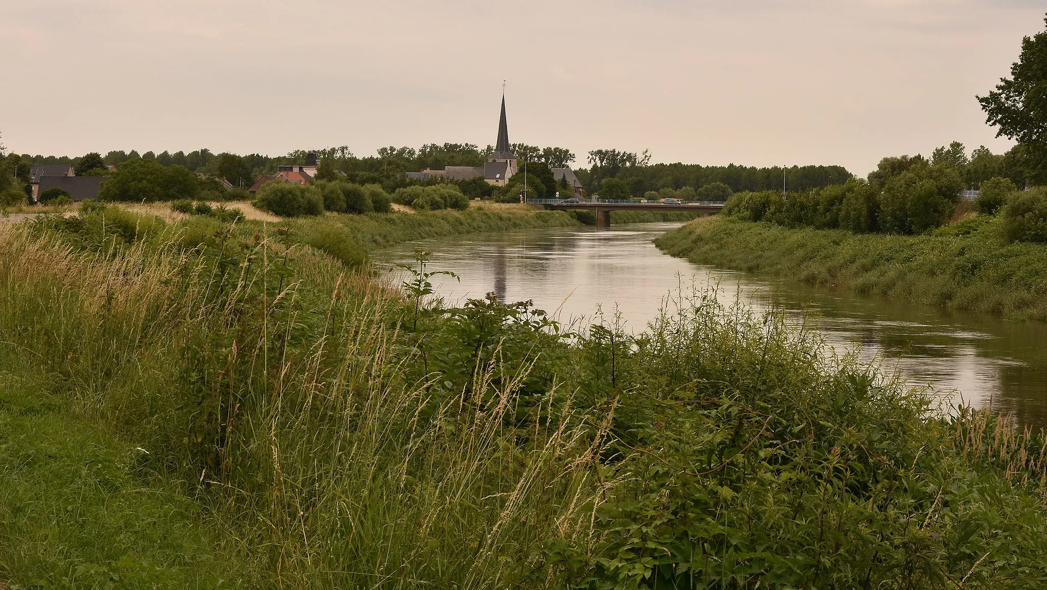 Photo showing: Heffen met de Zenne (vanaf de dijk te Leest) 16-06-2018