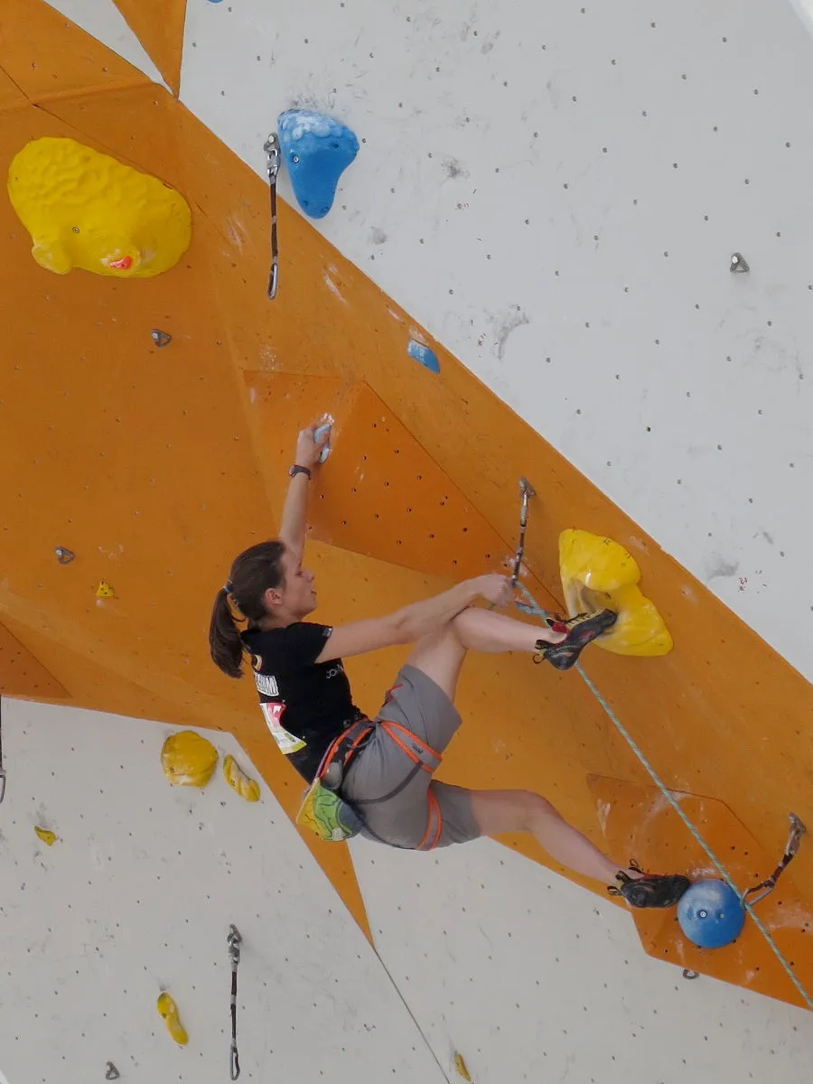 Photo showing: Anak Verhoeven en demi-finale du championnat d'Europe d'escalade (difficulté) 2013 à Chamonix