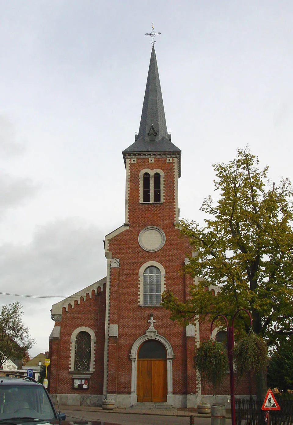 Photo showing: Church of Saint Jean-Baptiste in Clabecq, Belgium.