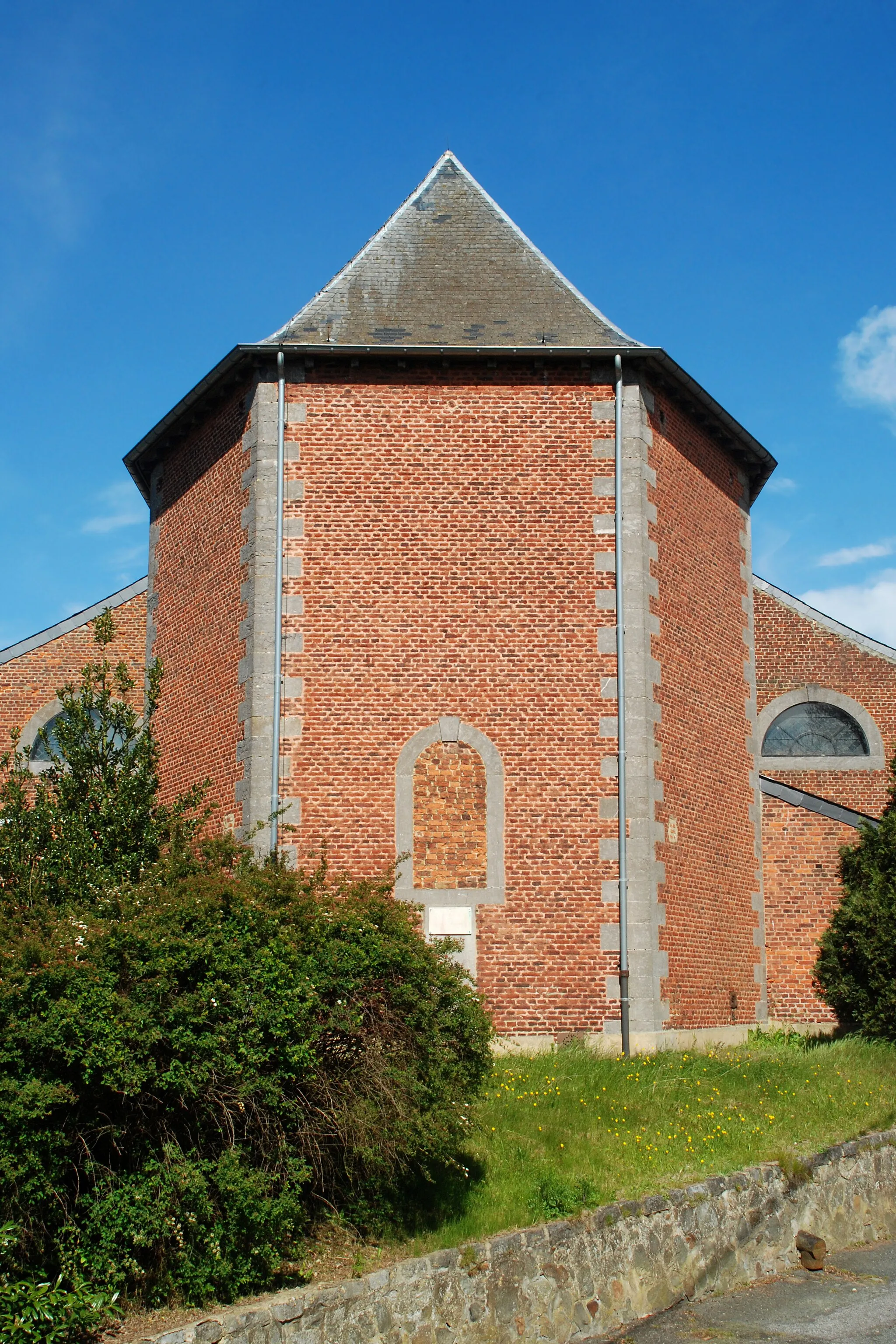 Photo showing: Belgique - Brabant wallon - Hévillers - Église Sainte-Gertrude