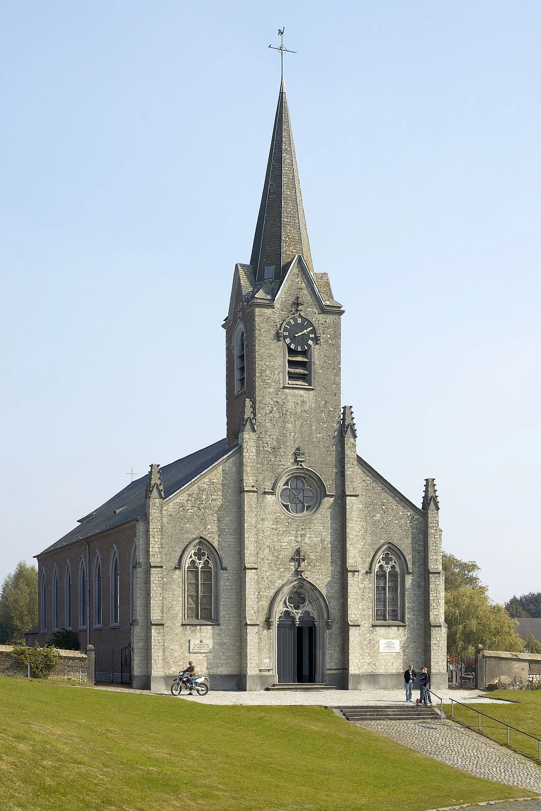 Photo showing: Church in Plancenoit (Lasne), Belgium