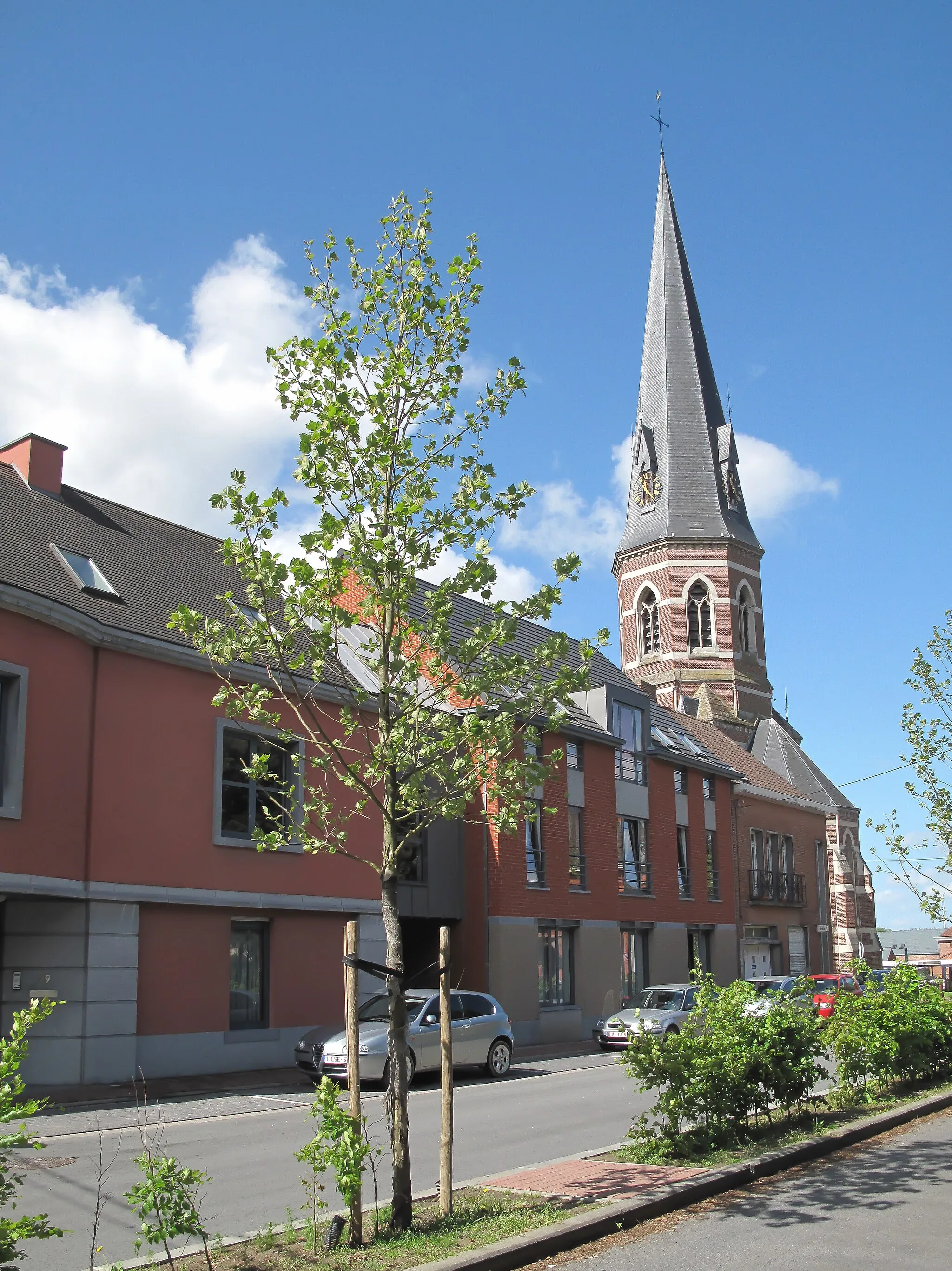 Photo showing: Antoing, tower: tour de l'église Saint-Pierre