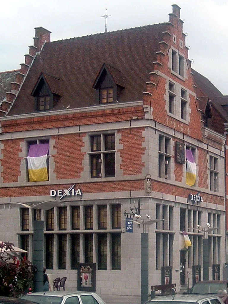 Photo showing: La "maison espagnole" sur la Grand Place d'Ath