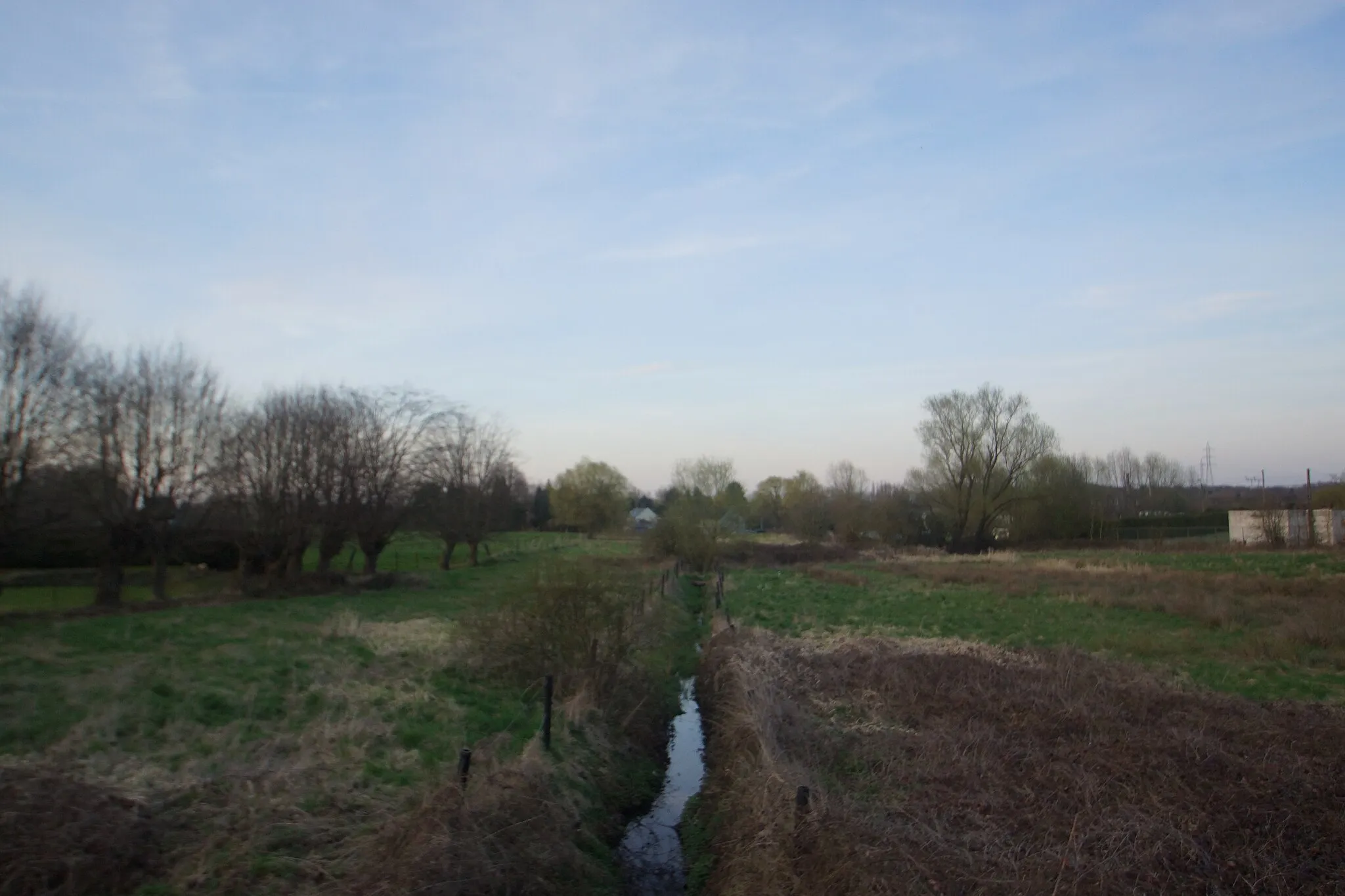 Photo showing: Bois-d'Haine, Belgium: The River Rau de Balasse at the Rue Louise Lateau