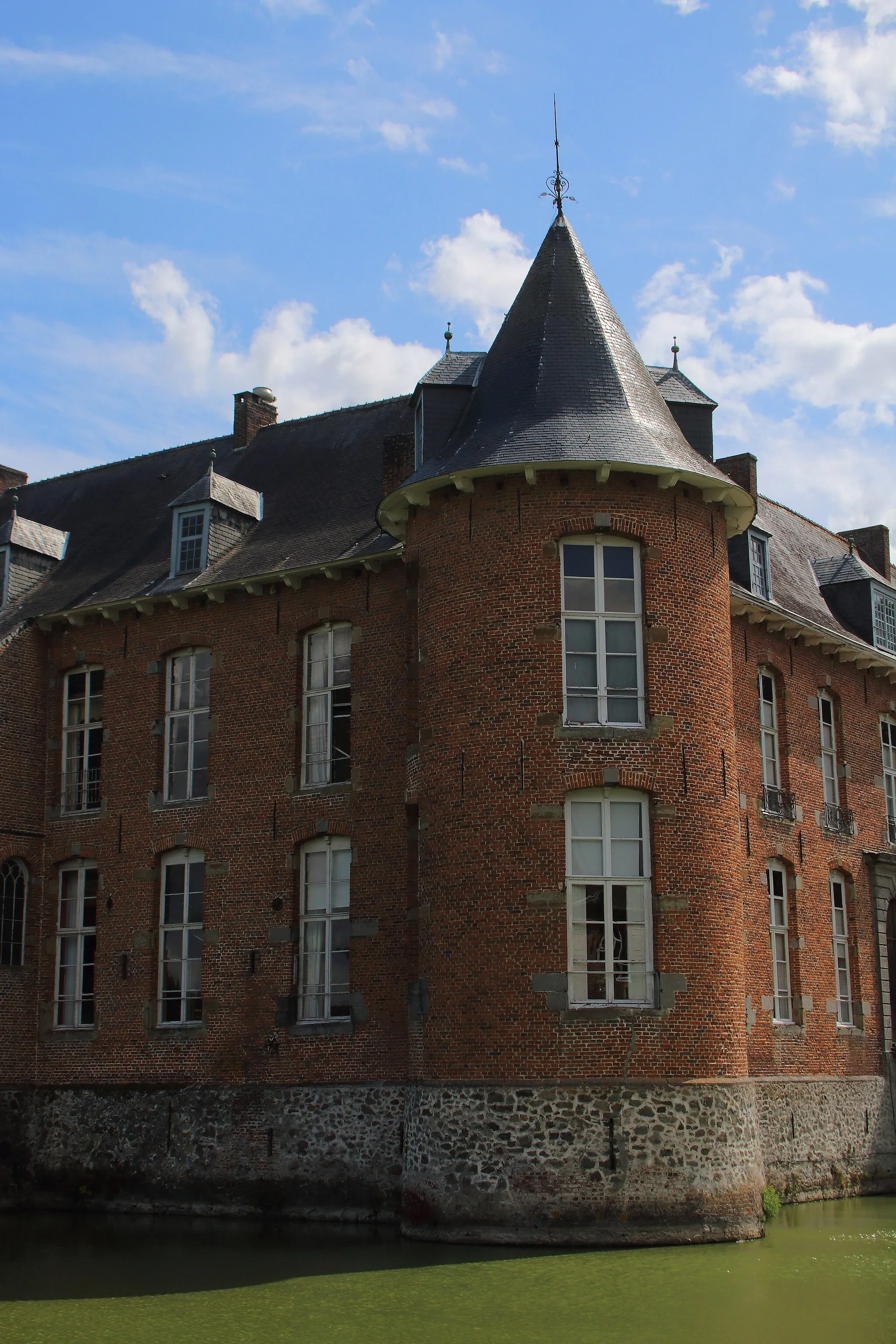 Photo showing: Château de Lestriverie/ l'Estriverie, Bois-de-Lessines, Lessines, Wallonie, Belgique